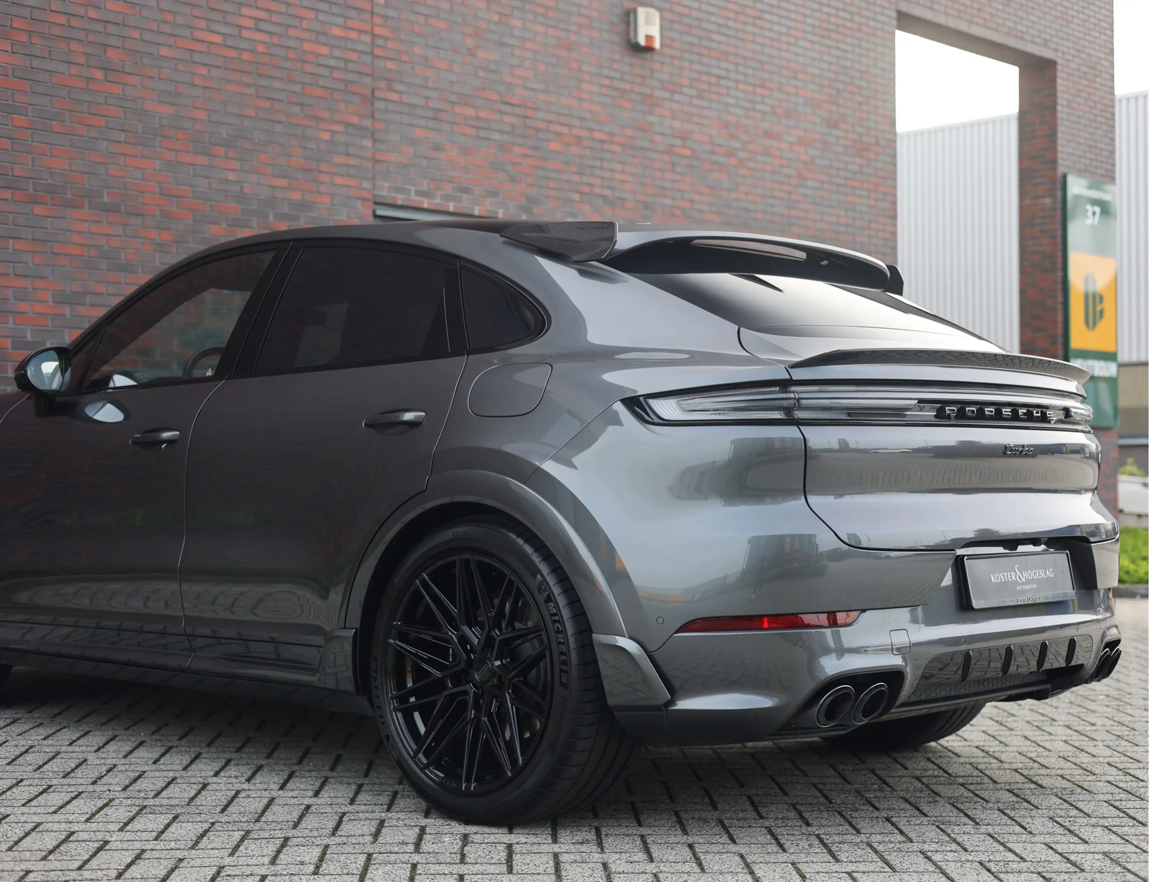 Porsche Cayenne Coupé 4.0 Turbo E-Hybrid | Techart - Pano - Trekha — photo 10