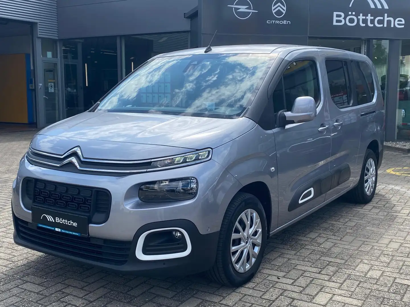 Citroen Berlingo Feel XL 1.5 Blue-HDI HeadUp/ SHZ/ ANDROID/ APPLE/ Grau - 2