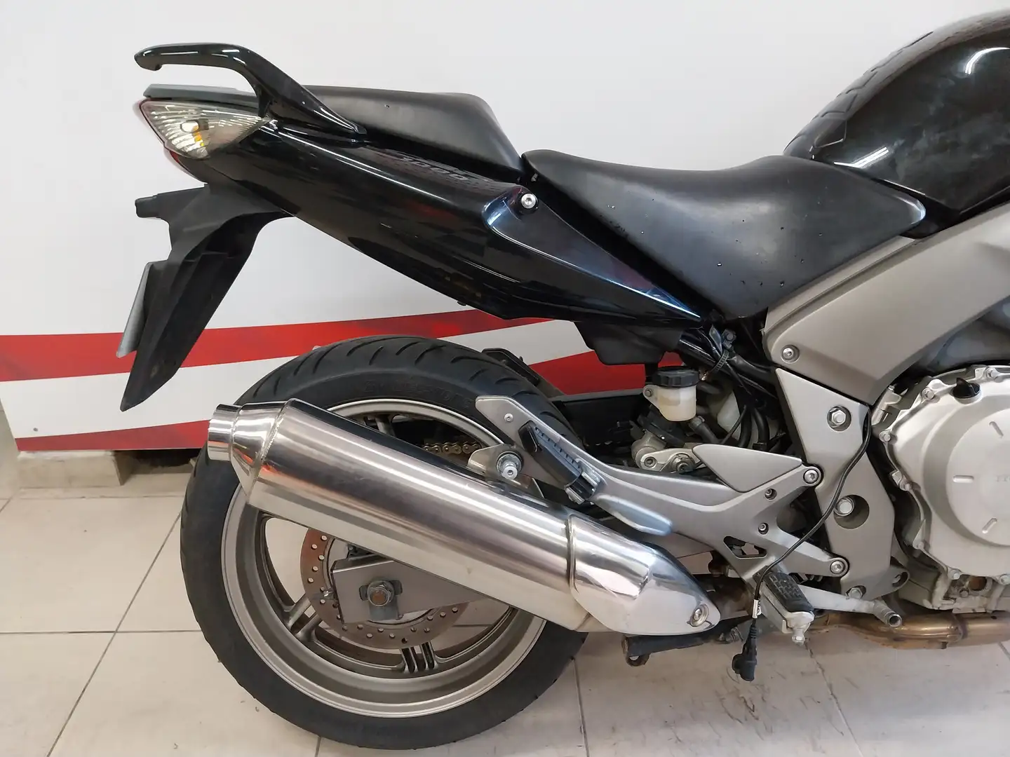 Honda CBF 1000 Negro - 2