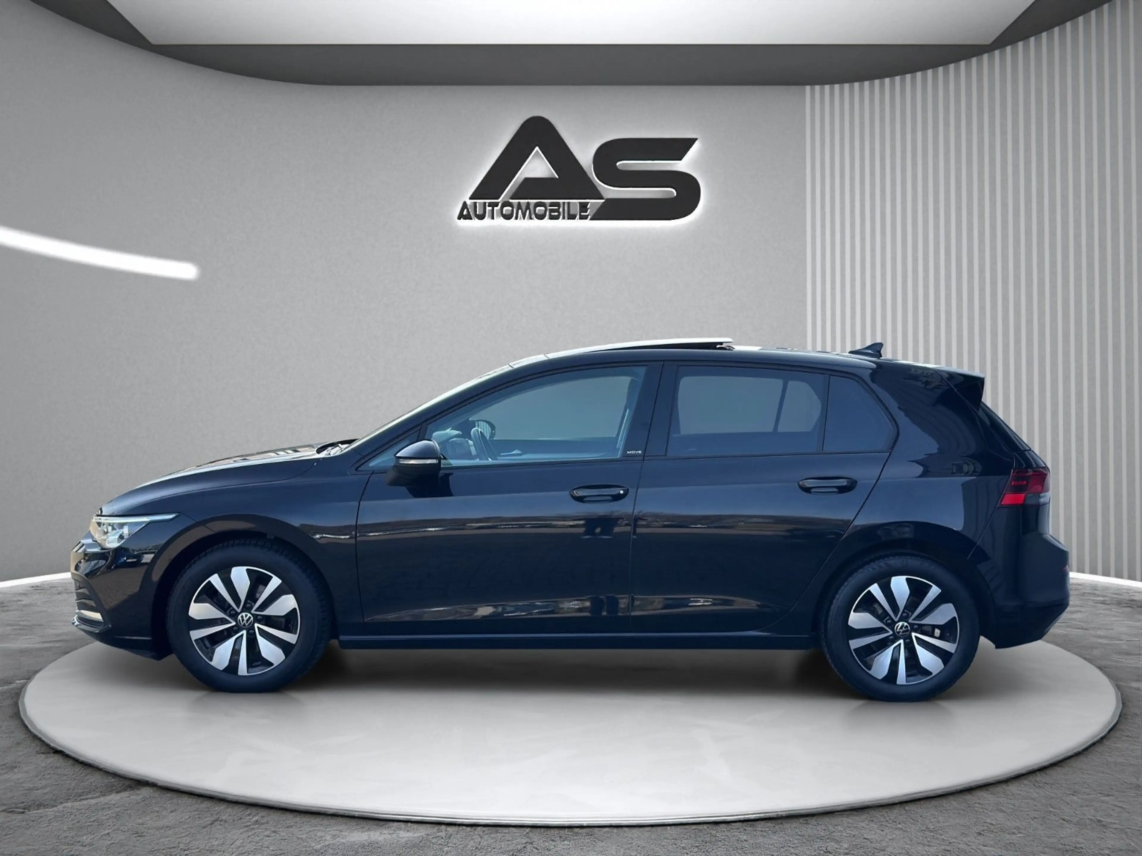 Volkswagen Golf VIII 2.0 TDI Move DSG Navi Pano Kamera ACC — photo 4