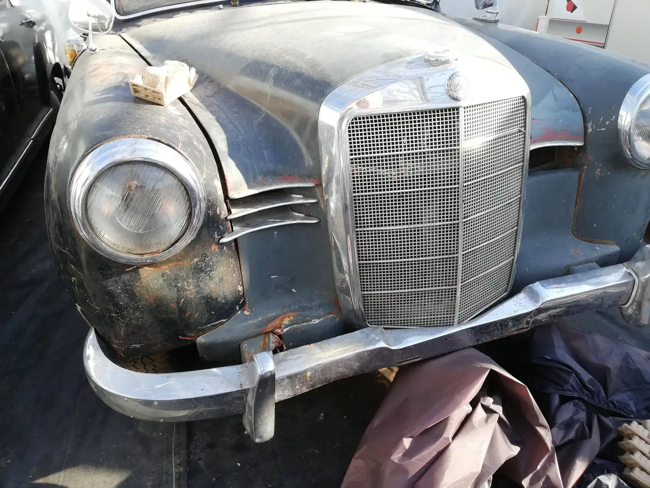 Mercedes-Benz 190 Ponton 190D sedan, foto 7