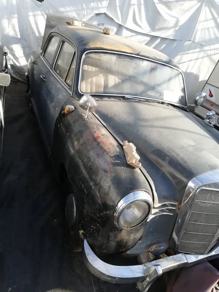 Mercedes-Benz 190 Ponton 190D sedan, foto 5