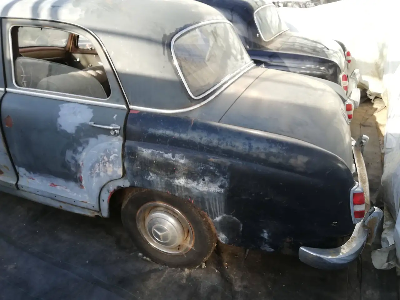 Mercedes-Benz 190 Ponton 190D sedan, foto 2