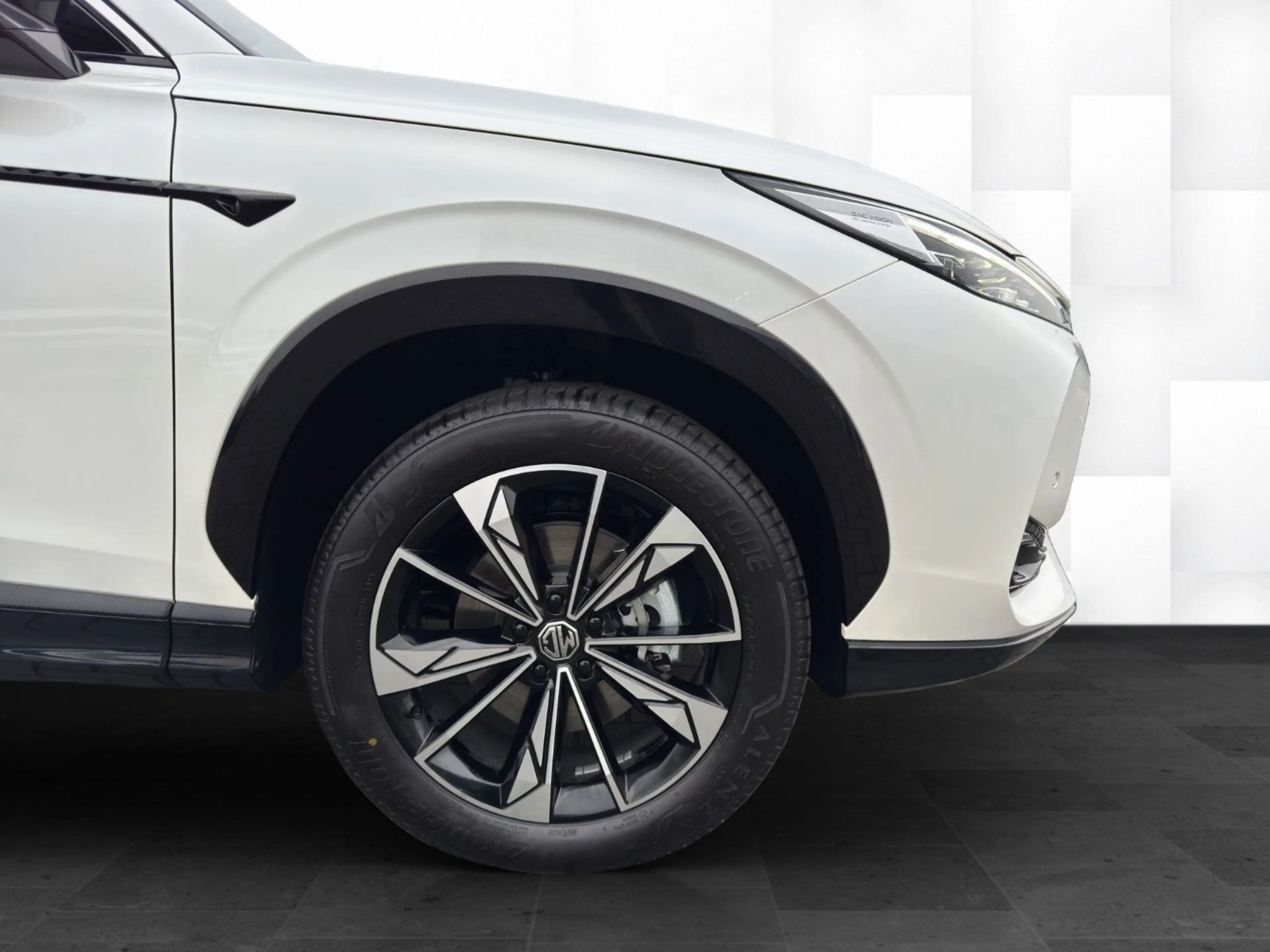 MG HS PHEV LUXURY *AHK*360*APP*NAV*ACC*SPUR* — photo 9