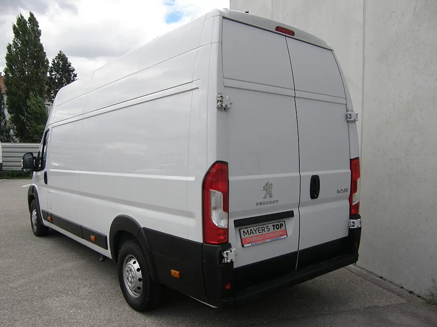 Peugeot Boxer Boxer 35+ L4H3 Blue HDI 140 Weiß - 2