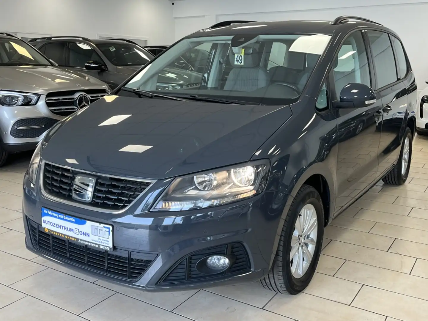 SEAT Alhambra Style*Navi*RFK*CarPlay*1-Hand*SHZ*ACC* Grau - 1