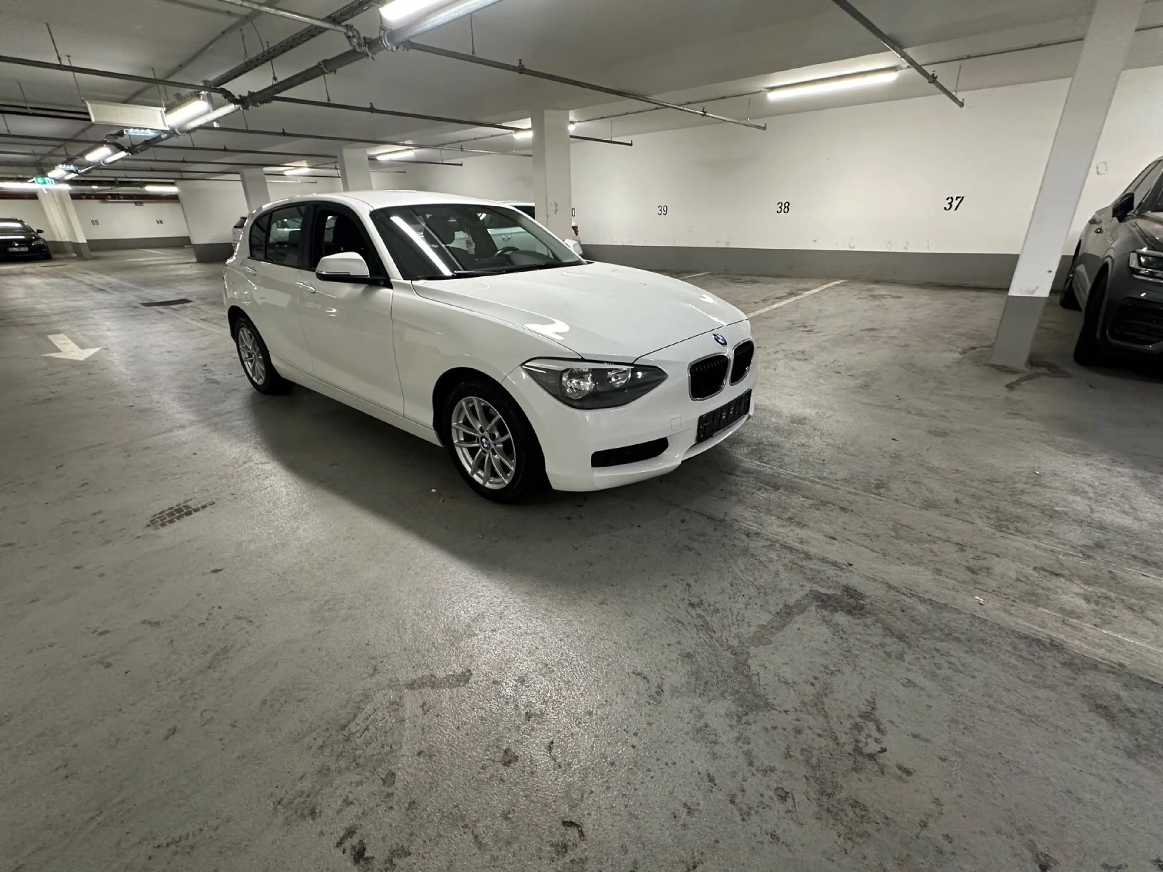 BMW 118 1 Limousine 5-trg. 118 i — photo 11