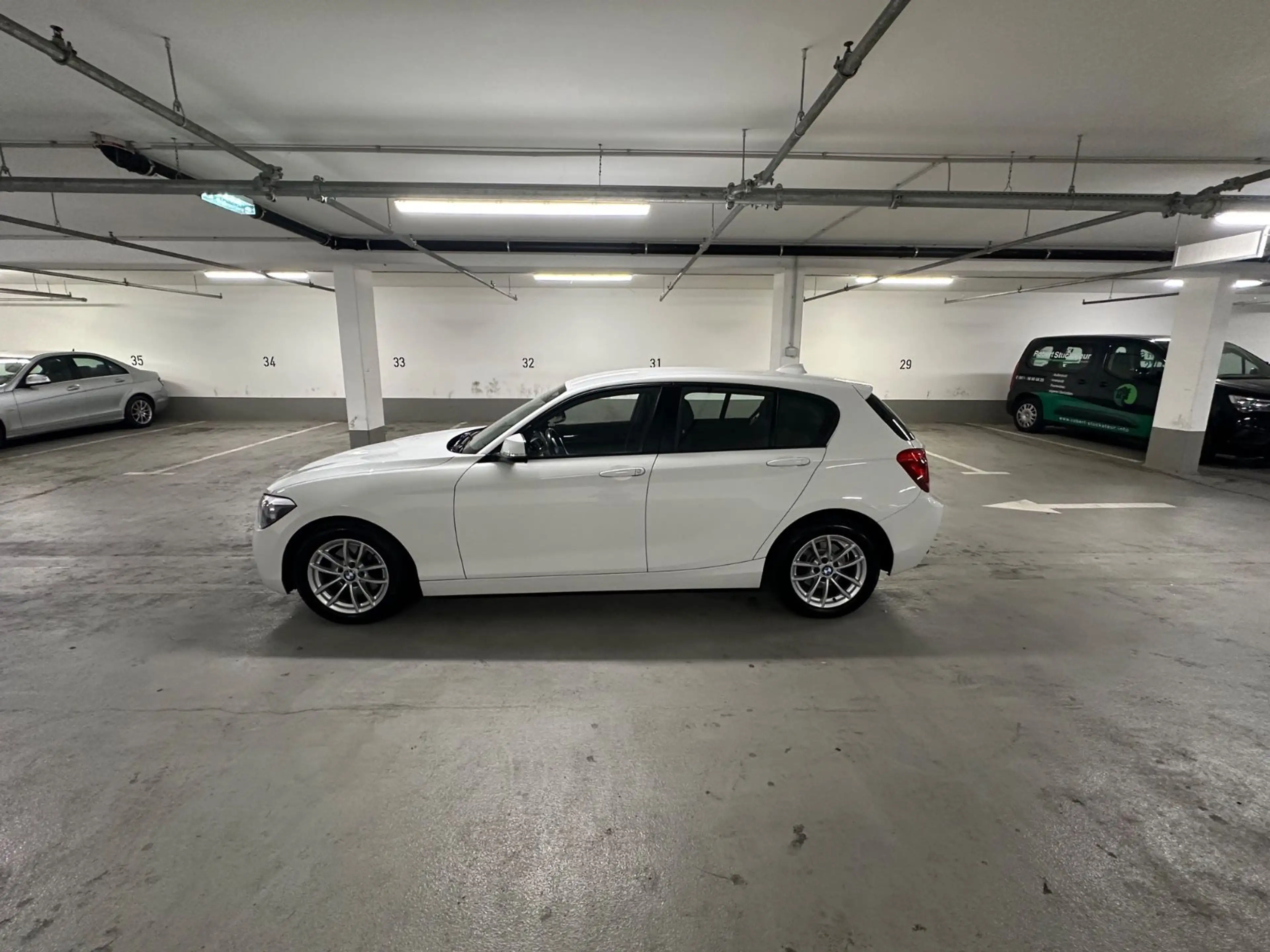 BMW 118 1 Limousine 5-trg. 118 i — photo 6