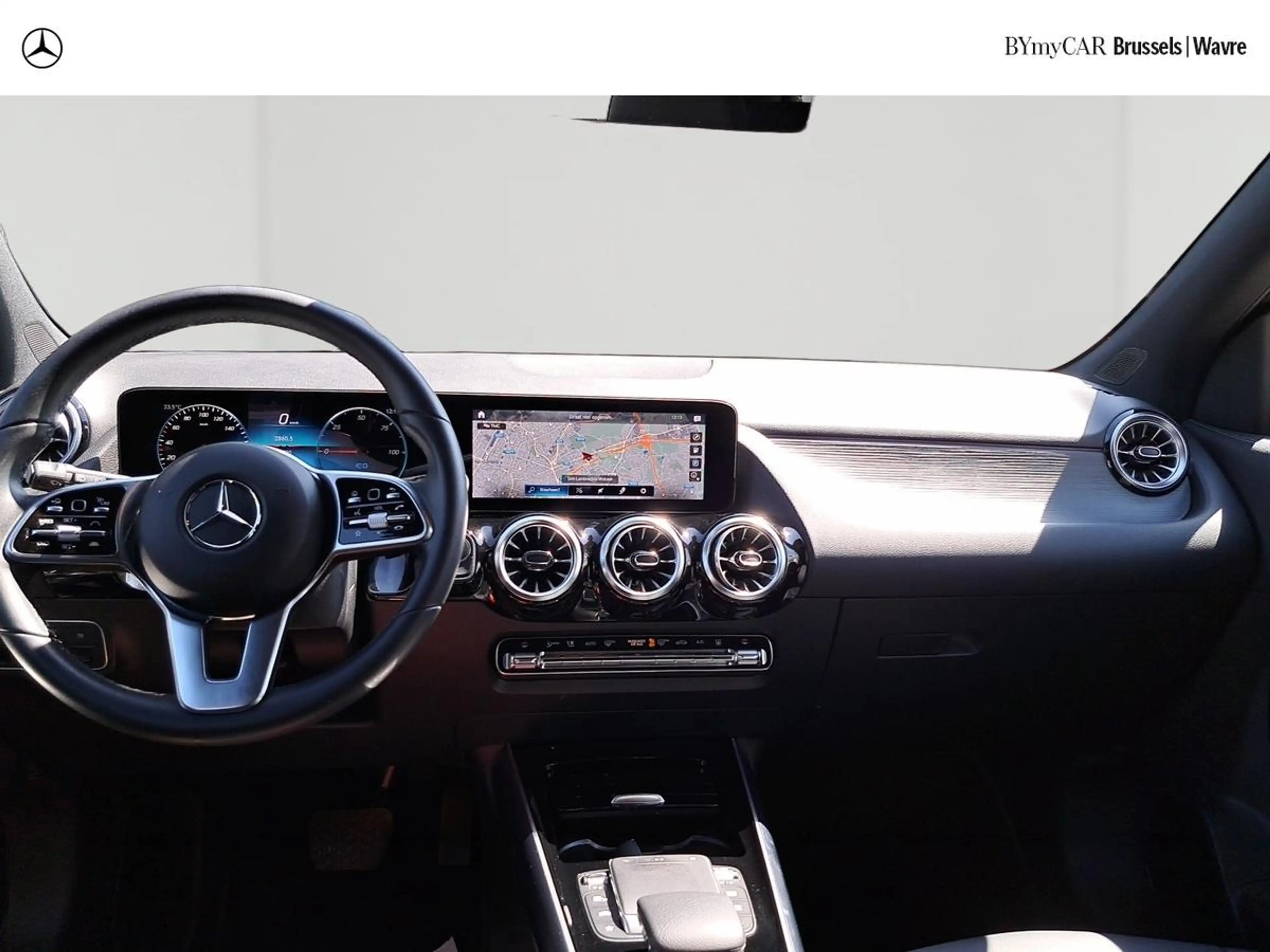 Mercedes-Benz EQA 250 EQA 250+ Luxury Line — photo 10