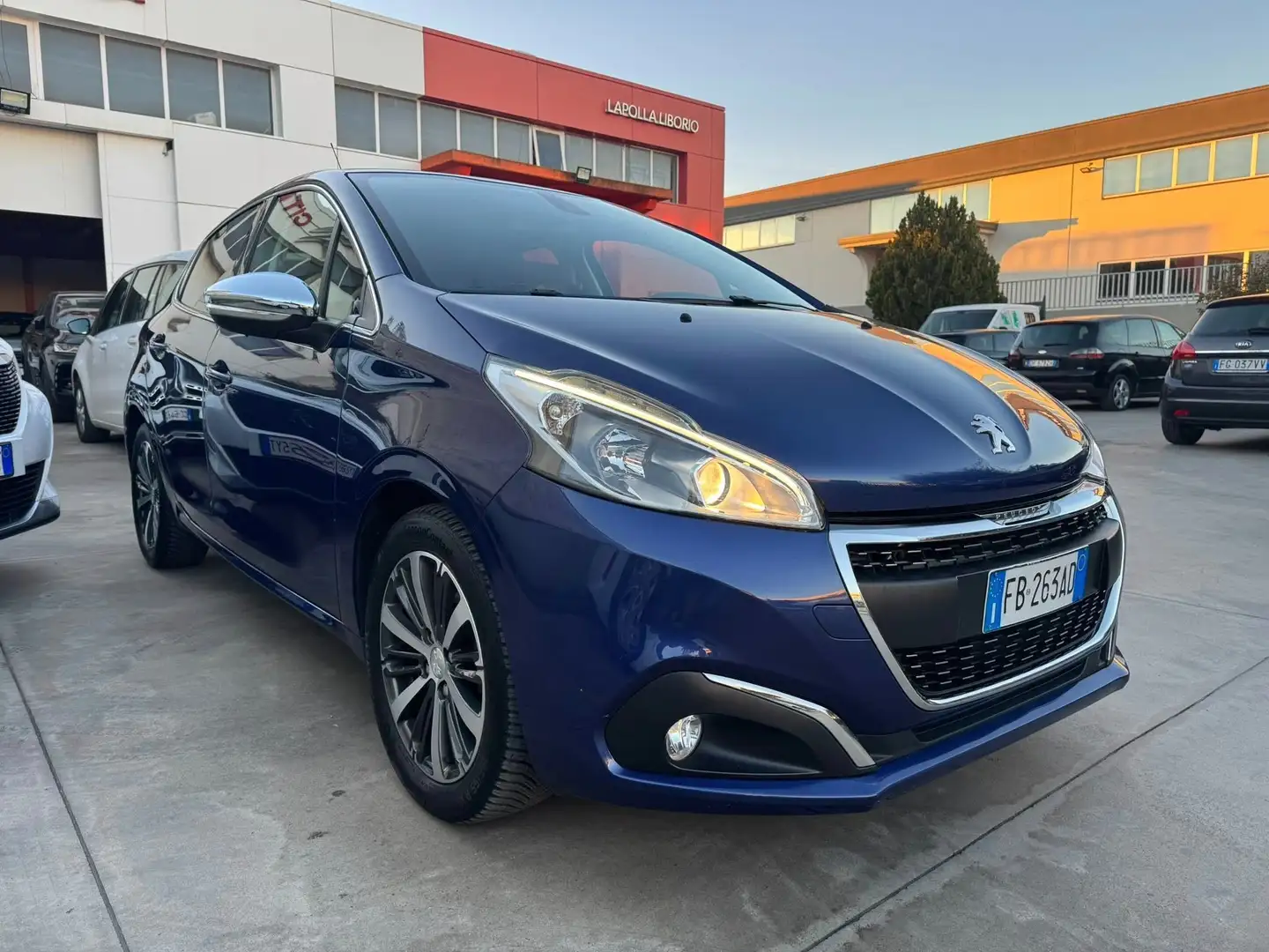 Peugeot 208 BlueHdi Allure Blu/Azzurro - 2
