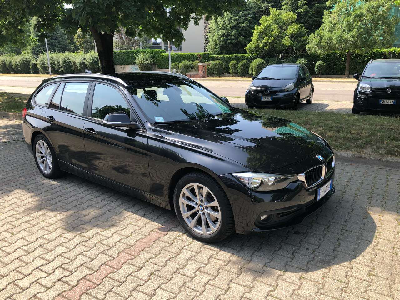 BMW 320 320d Touring xdrive Business Advantage auto EURO 6