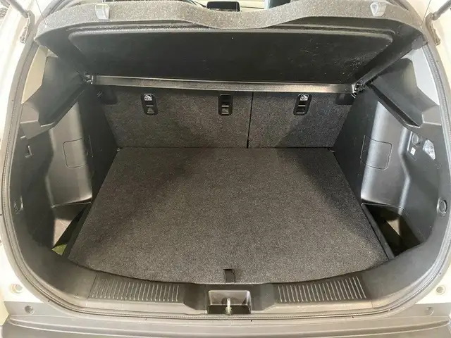 Suzuki SX4 S-Cross view 9