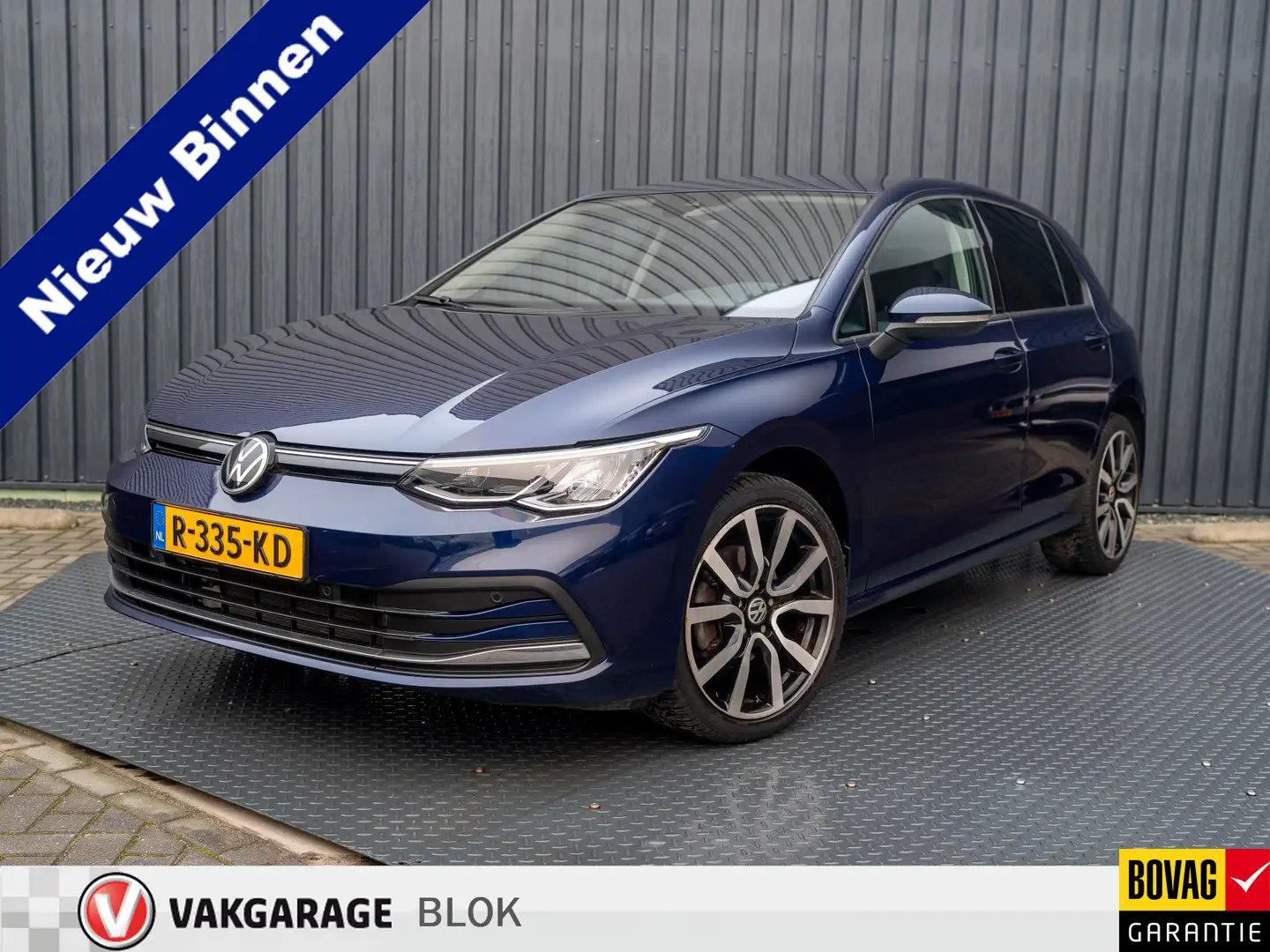 Volkswagen Golf 1.5 TSI Life Business | Keyless | Camera | Stoelve Blau - 1