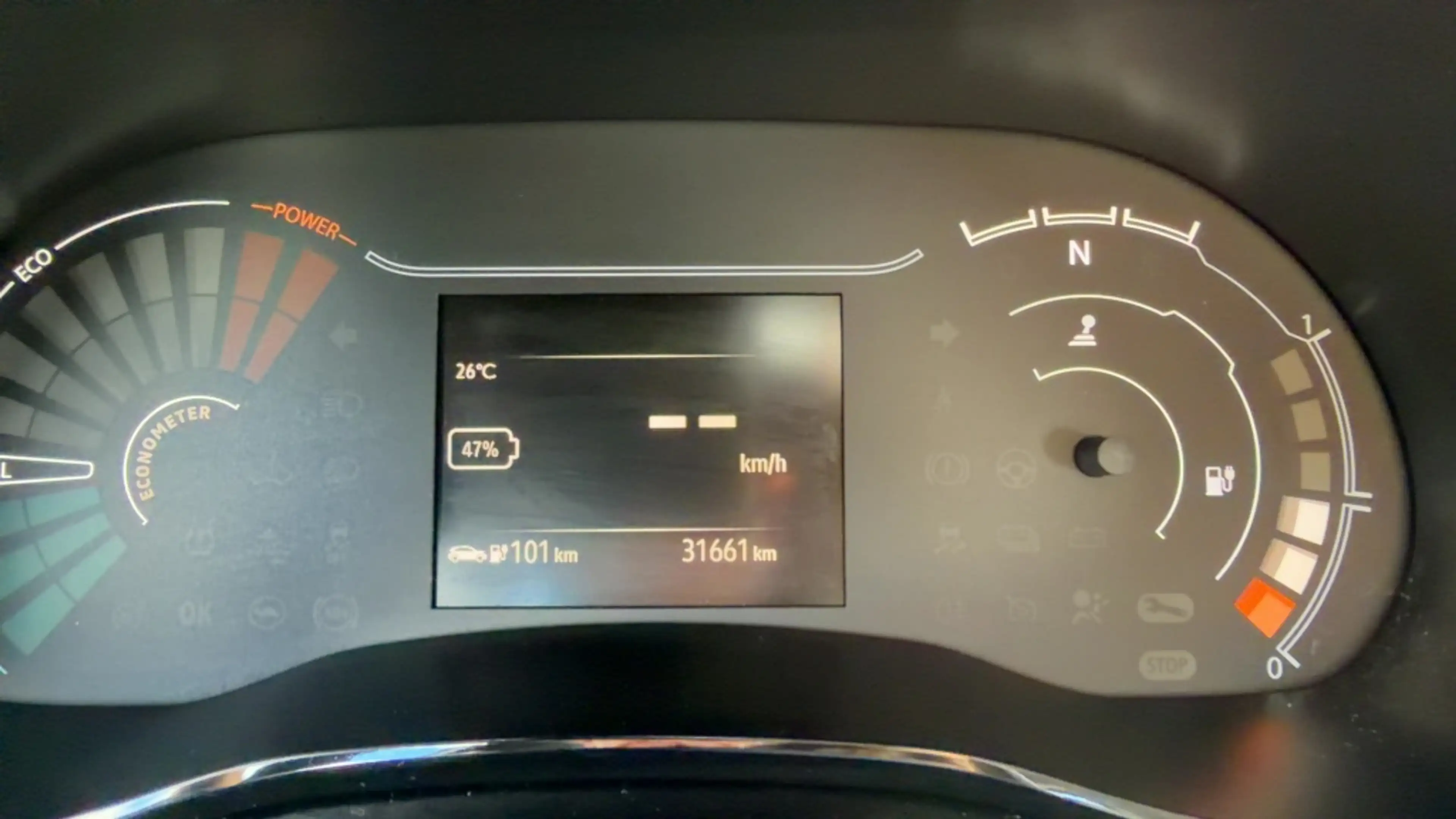 Dacia Spring Expression — photo 9