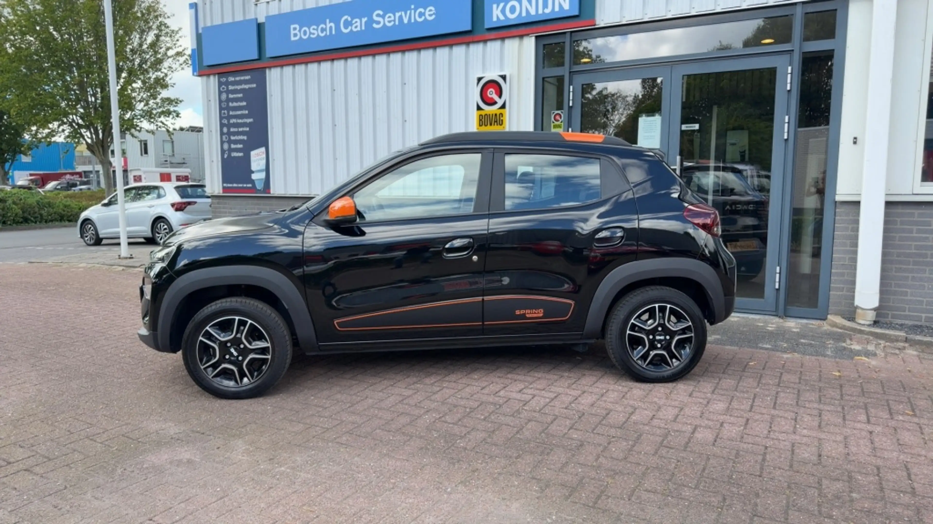 Dacia Spring Expression — photo 2