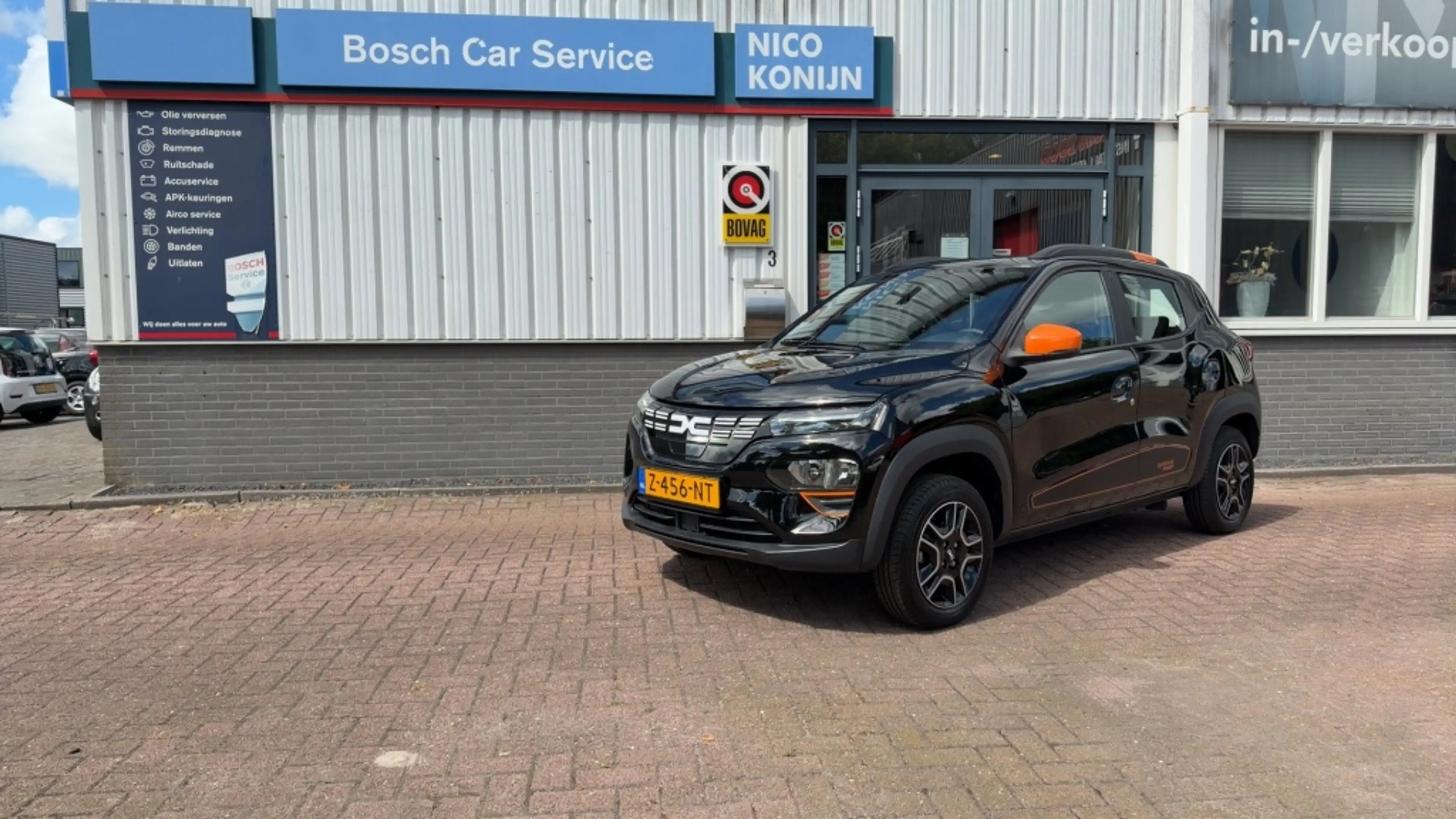 Dacia Spring Expression — photo 14