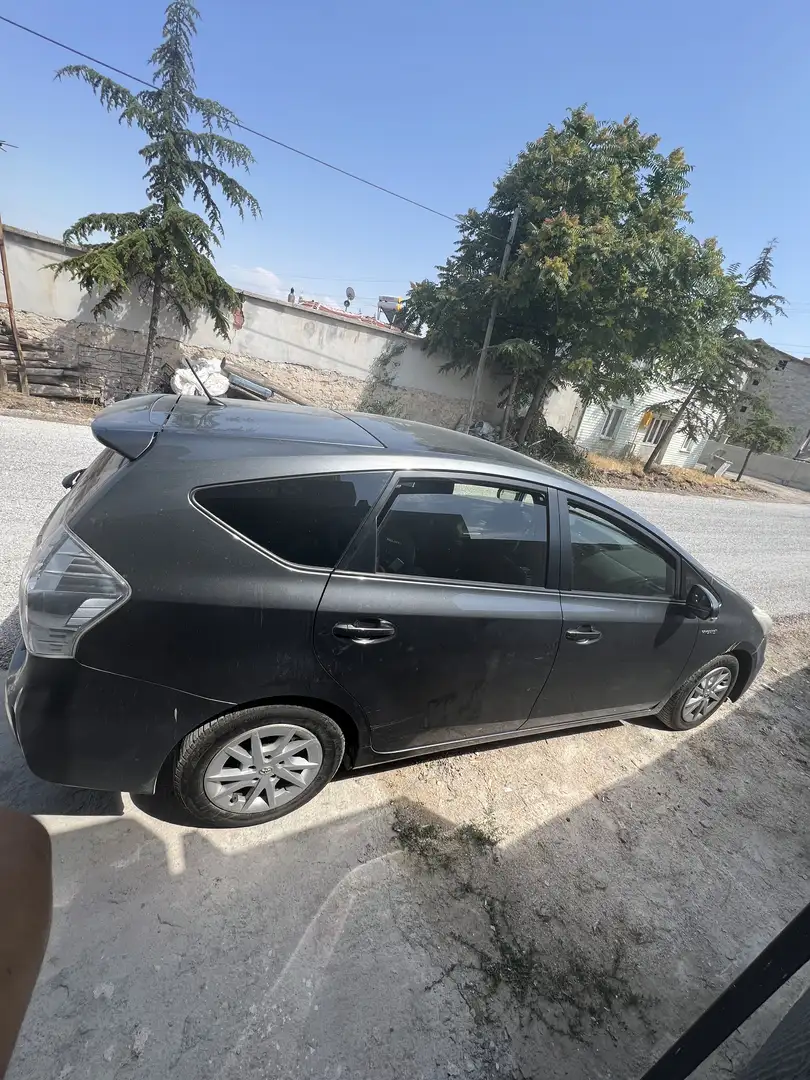 Toyota Prius+ 1.8 Aspiration 96g 7 persoon Szürke - 2