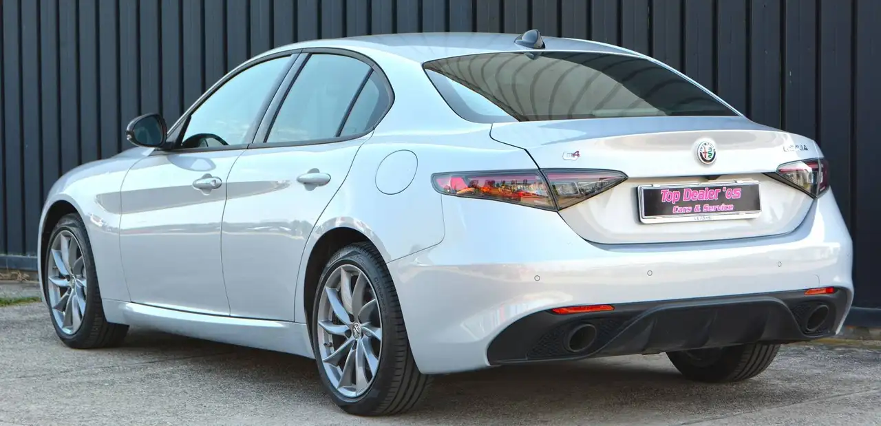 Alfa Romeo Giulia 2024
