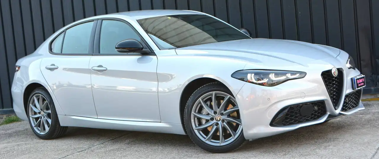 Alfa Romeo Giulia 2024
