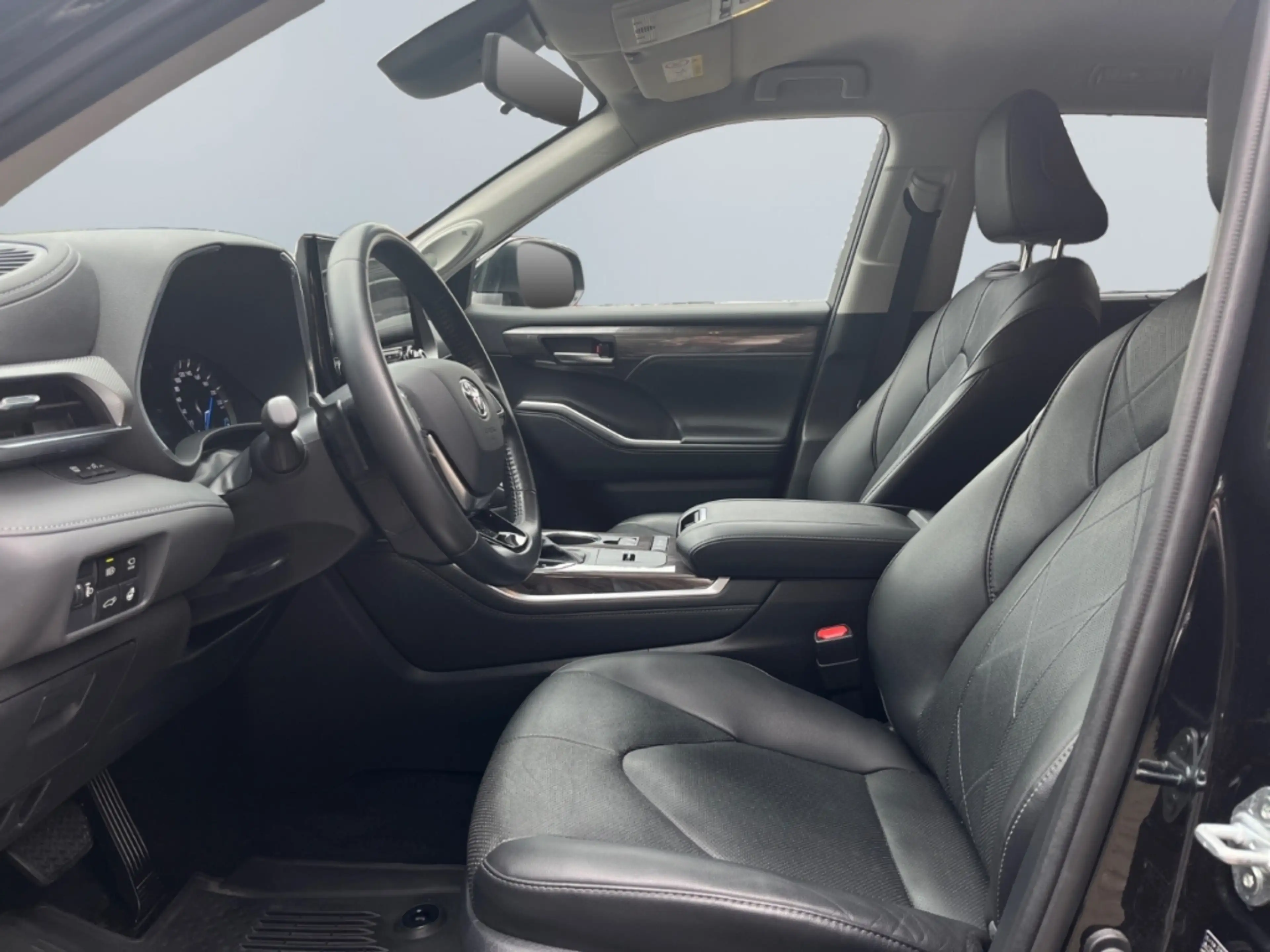 Toyota Highlander 2.5 Hybrid Luxury *7-Si*Leder*360°*JBL* — photo 9