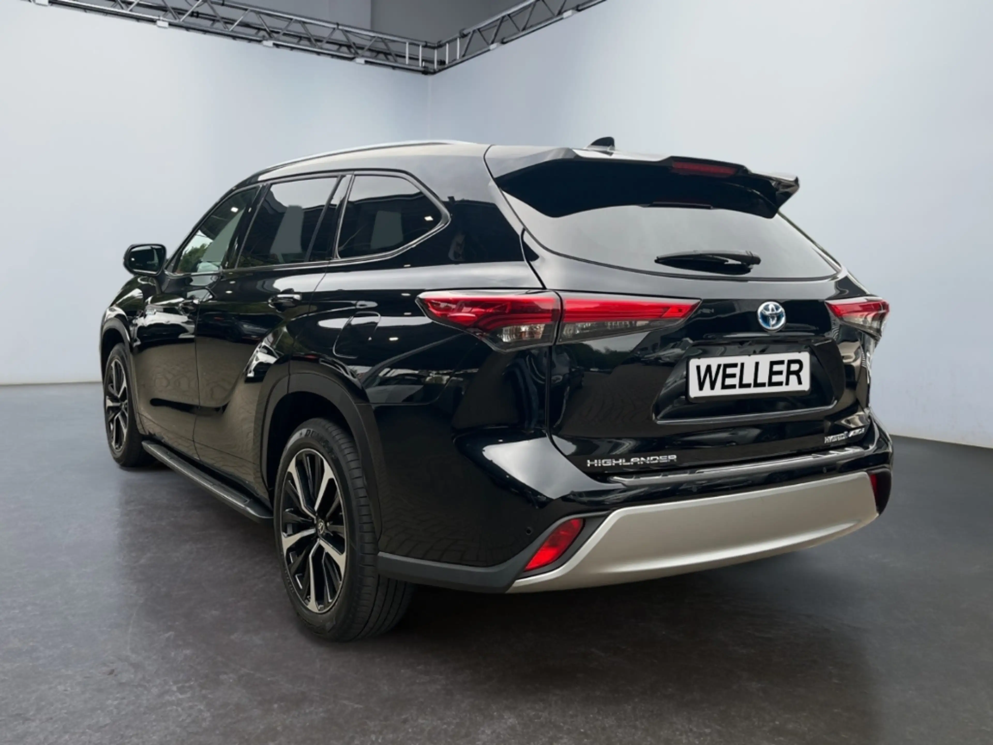 Toyota Highlander 2.5 Hybrid Luxury *7-Si*Leder*360°*JBL* — photo 7