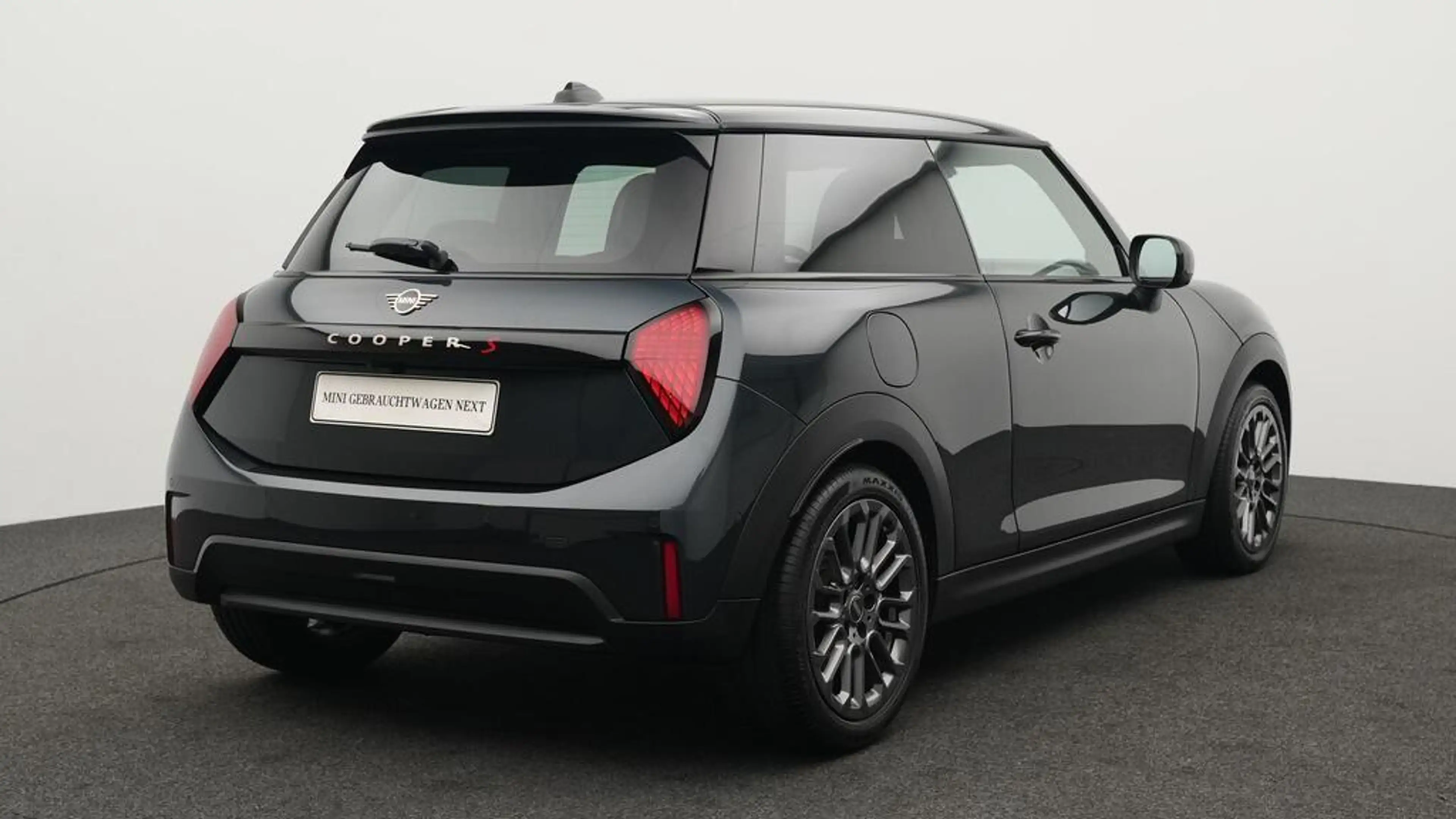 MINI Cooper S Favoured Trim — photo 9