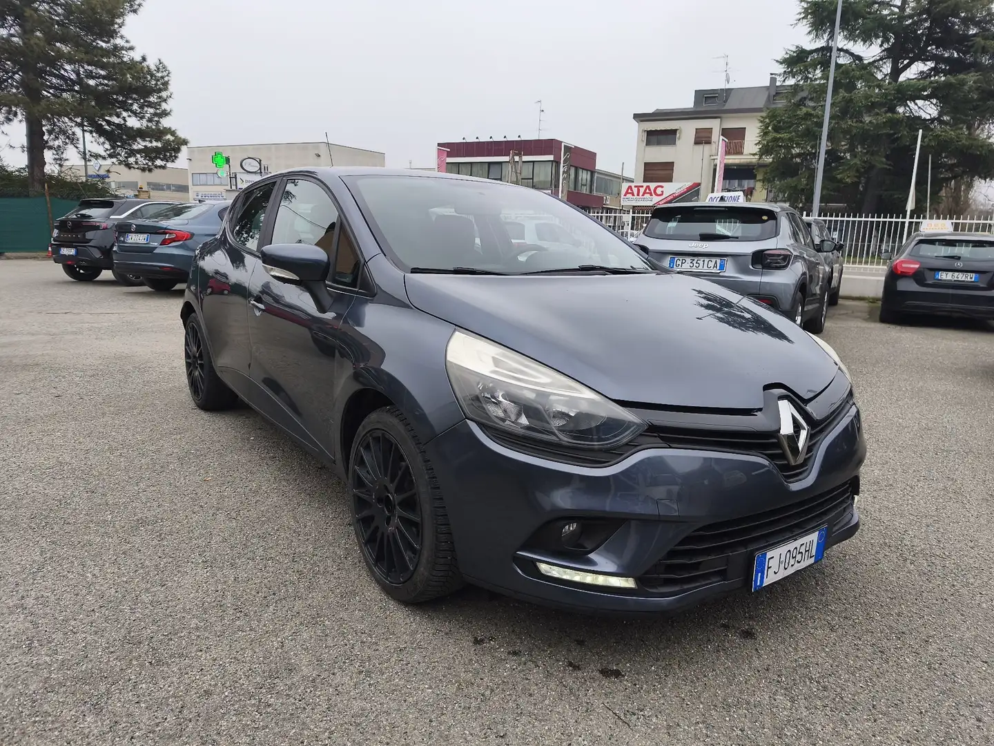 Renault Clio Clio IV 2017 0.9 tce energy Life Gpl 90cv Grau - 2