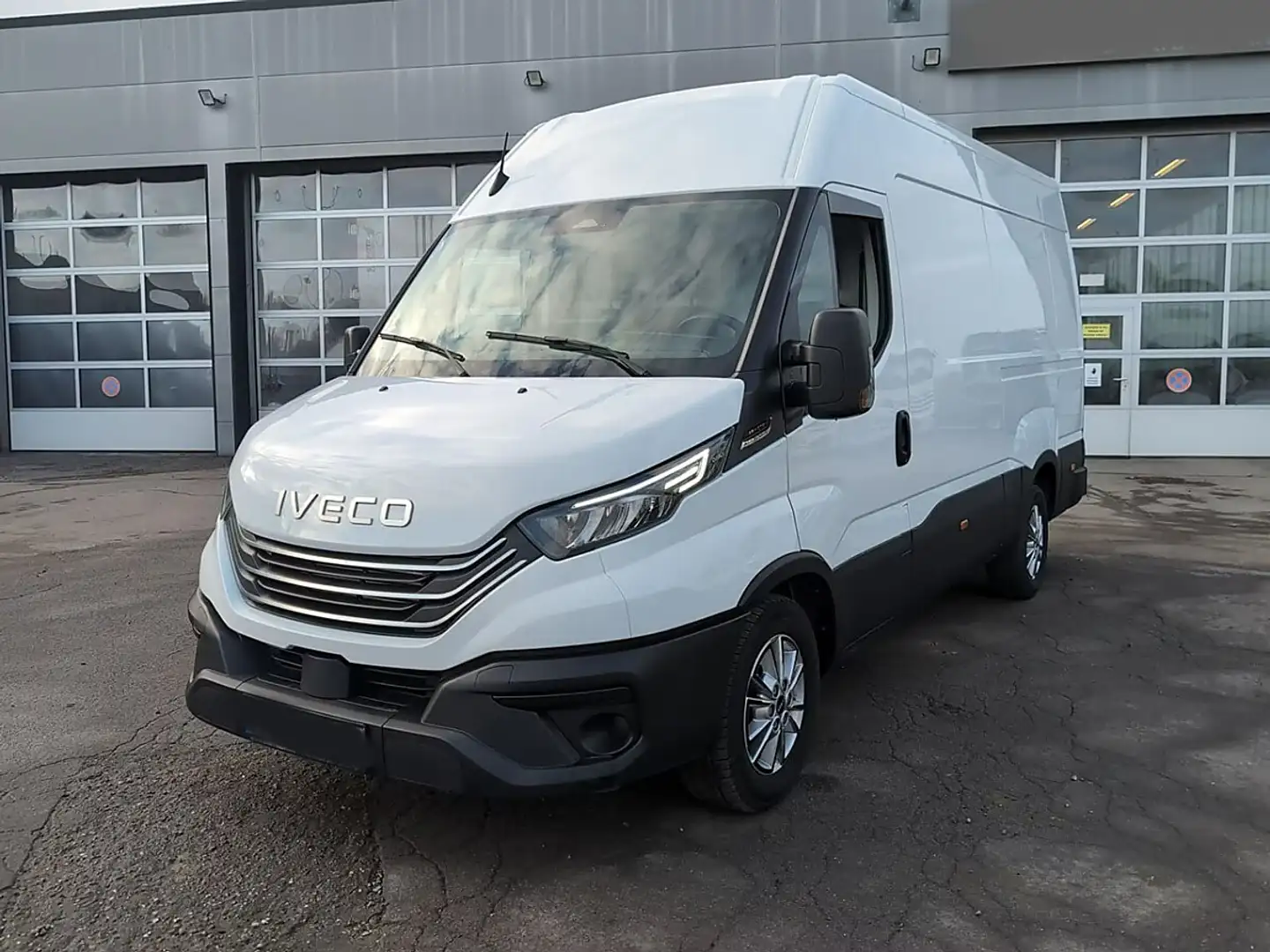 Iveco Daily Daily 35S21A8 RS3520mm ***VOLL*** Weiß - 1
