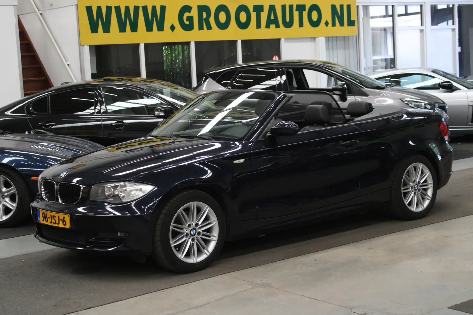 BMW 118 1-serie Cabrio 118i Executive Airco, Stuurbekracht Blauw - 1