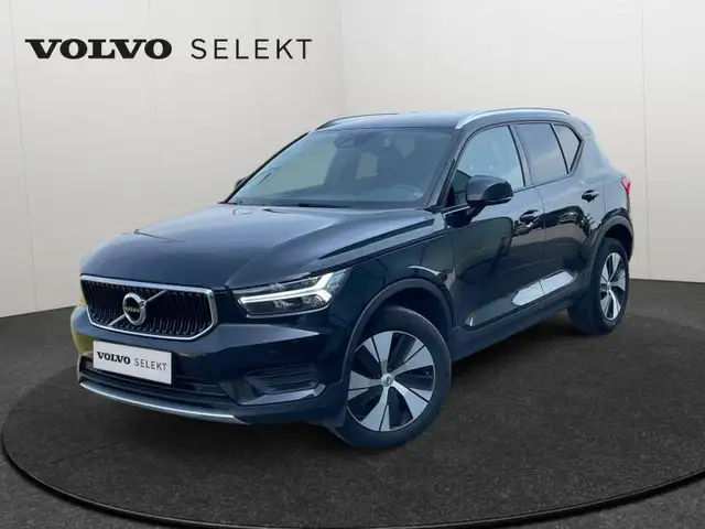 Volvo XC40 T3 Momentum Pro / Essence
