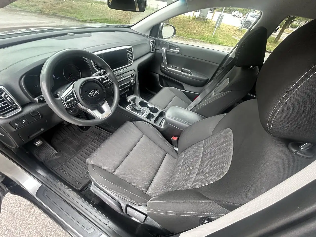 Kia Sportage снимка Kia Sportage