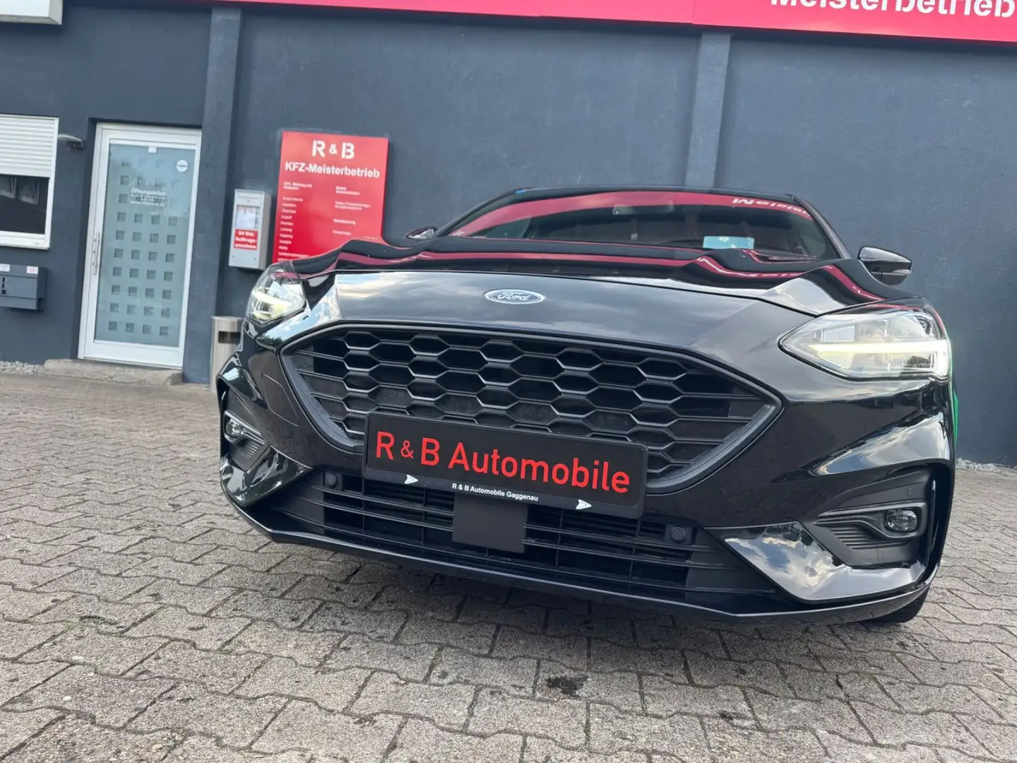 Ford Focus Lim. ST-Line*HD*RFK*LED*NAVI*Parkpilot*KF* Zwart - 2