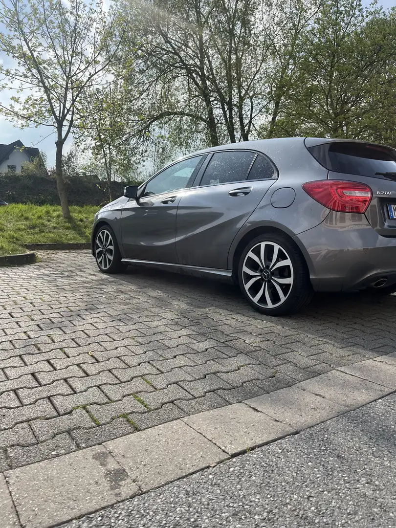 Mercedes-Benz A 200 (BlueEFFICIENCY) Style - 1