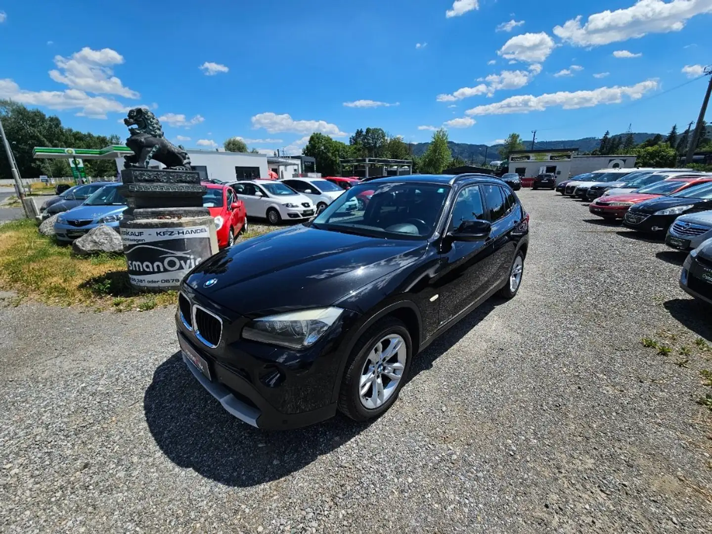 BMW X1 xDrive20d Aut. Schwarz - 1