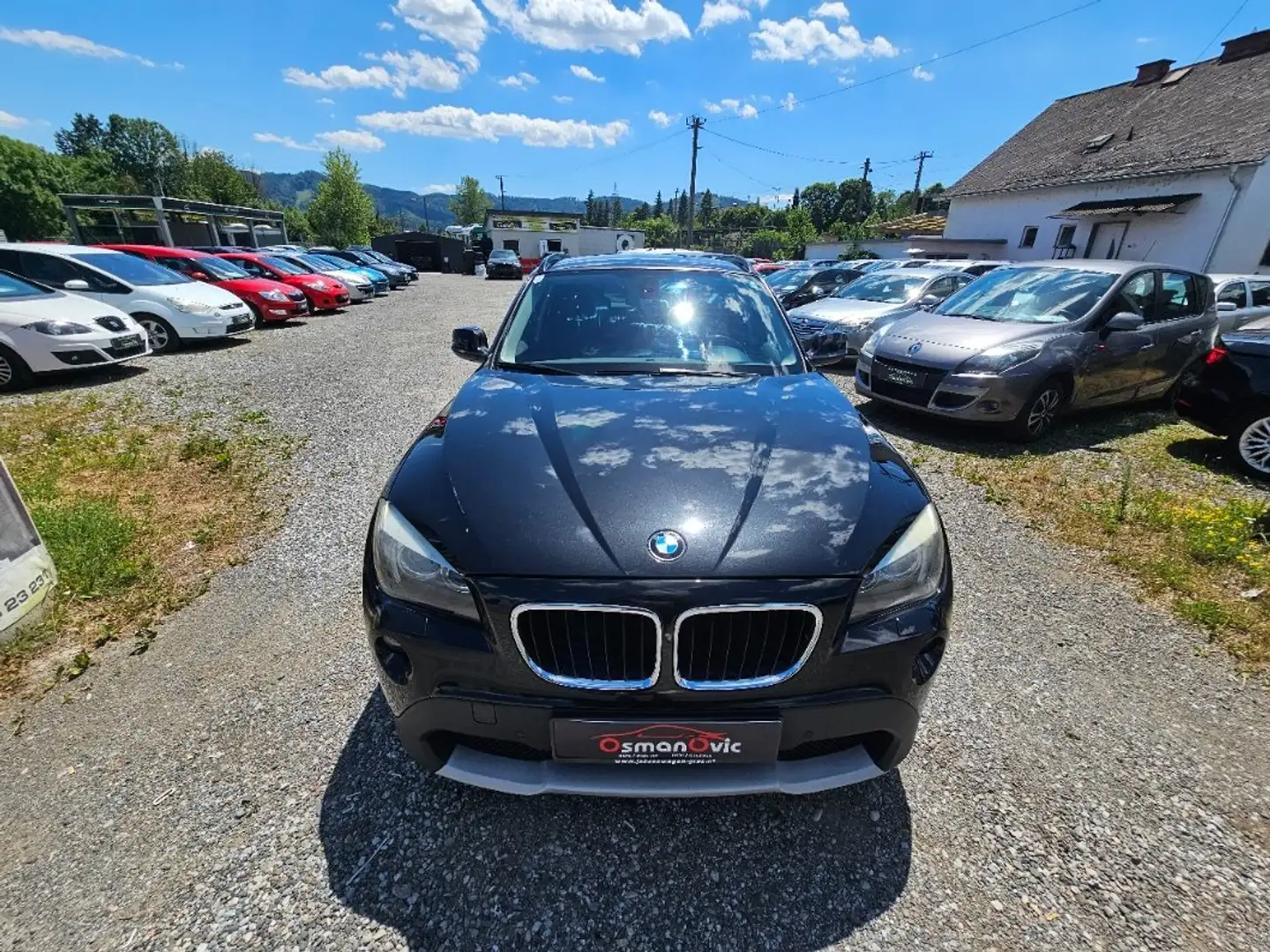BMW X1 xDrive20d Aut. Schwarz - 2
