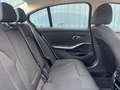 BMW 318 i Aut. Lim. Facelift / Kamera/HiFi/Sitzheiz Weiß - thumbnail 11