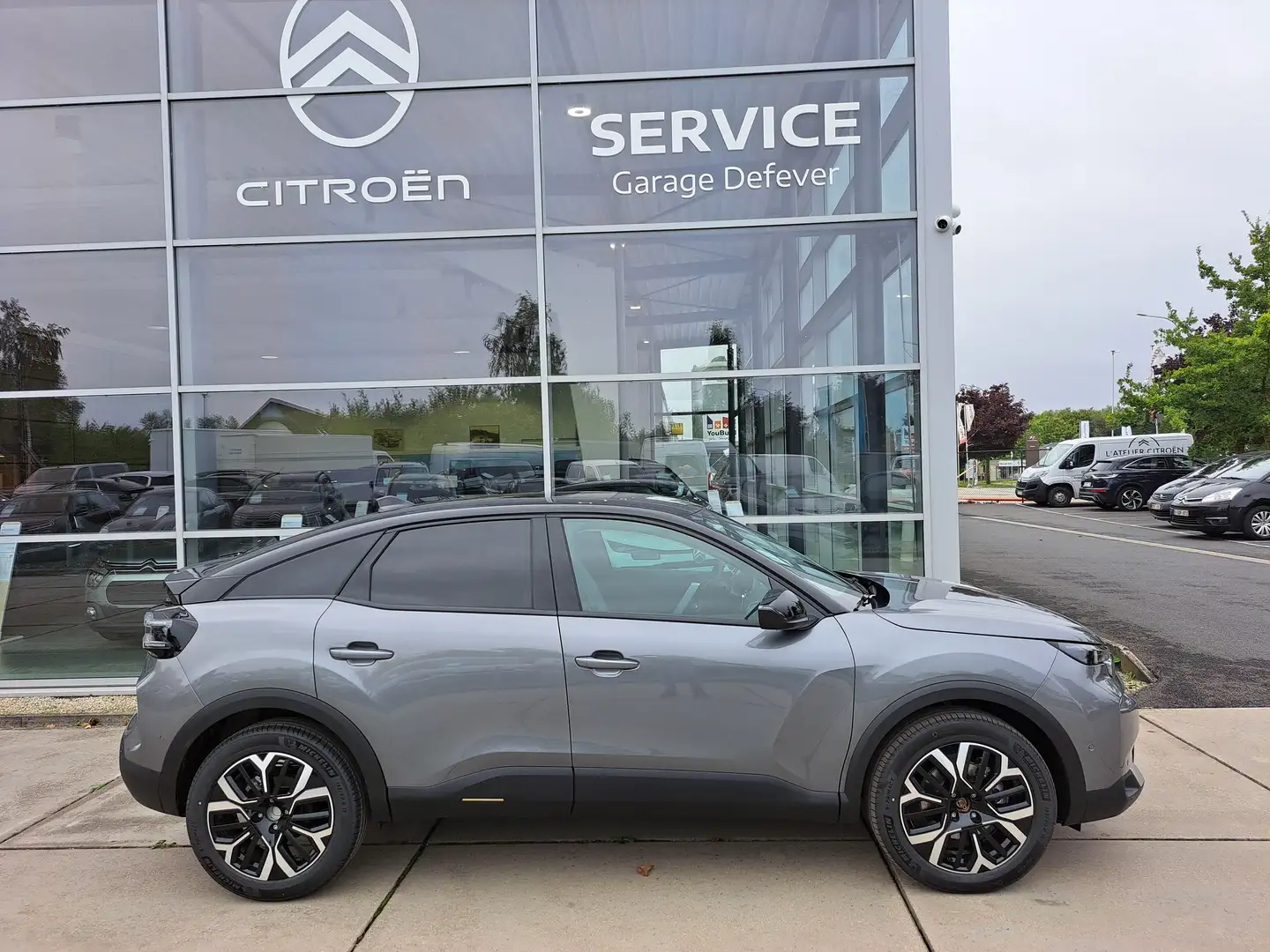Citroen C4 HYBRID 145 ë DCS6 MAX Gris - 1