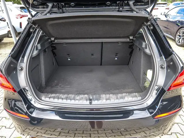 BMW 1 Series view 23