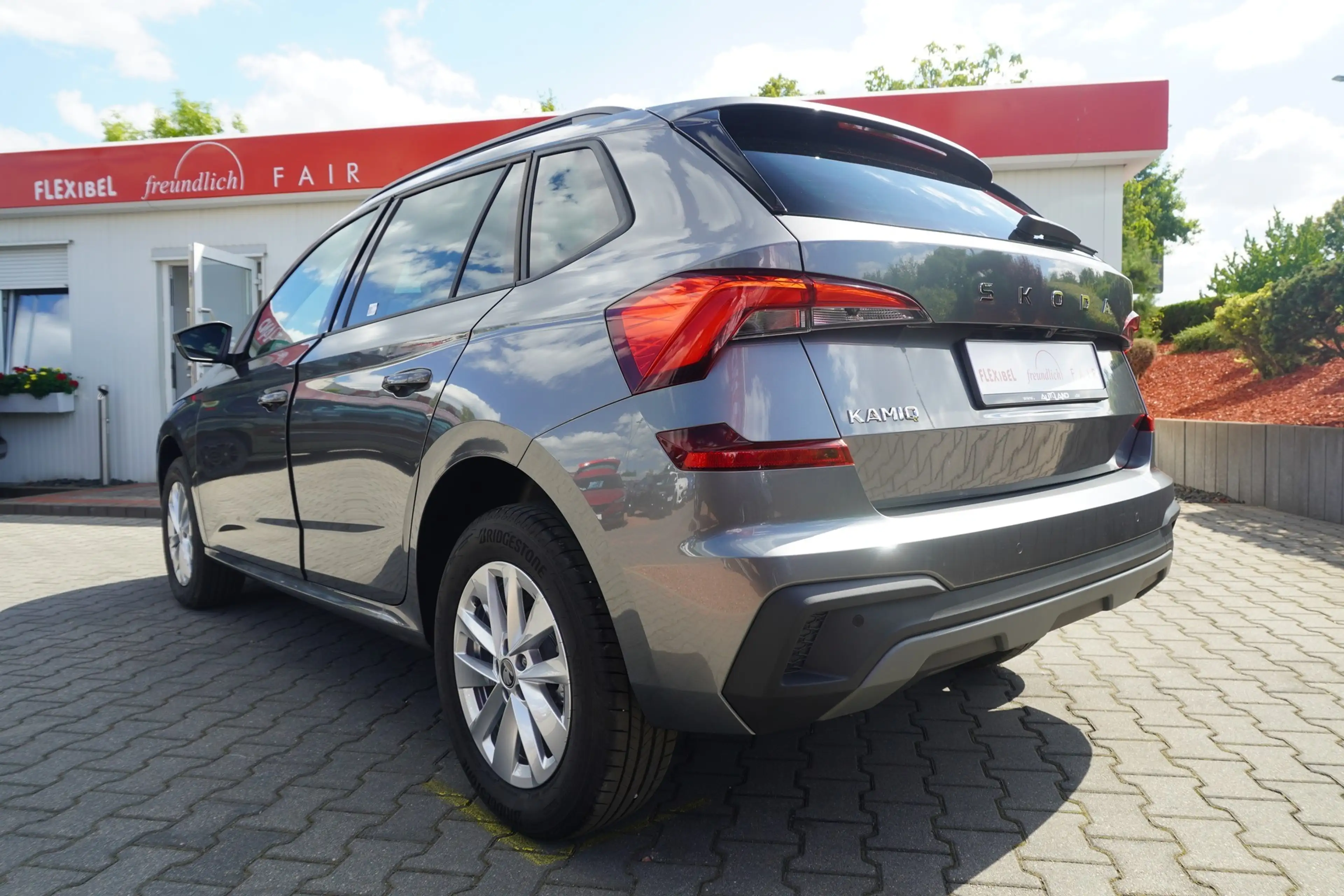 Skoda Kamiq 1.0 TSI DSG LED Kamera Tempomat — photo 3