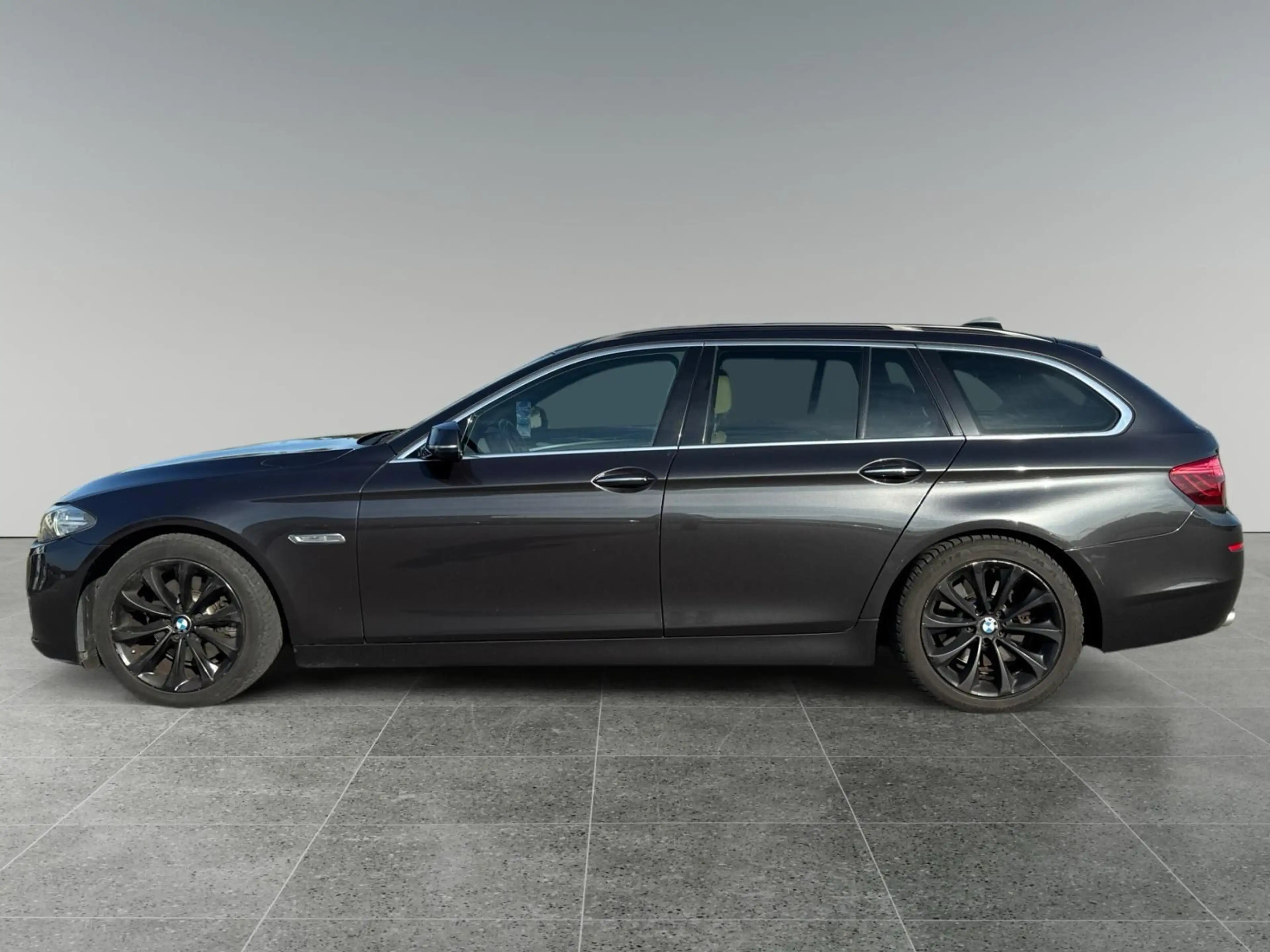 BMW 520 d Touring Luxury Leder Bi-Xen Nav Shz — photo 8
