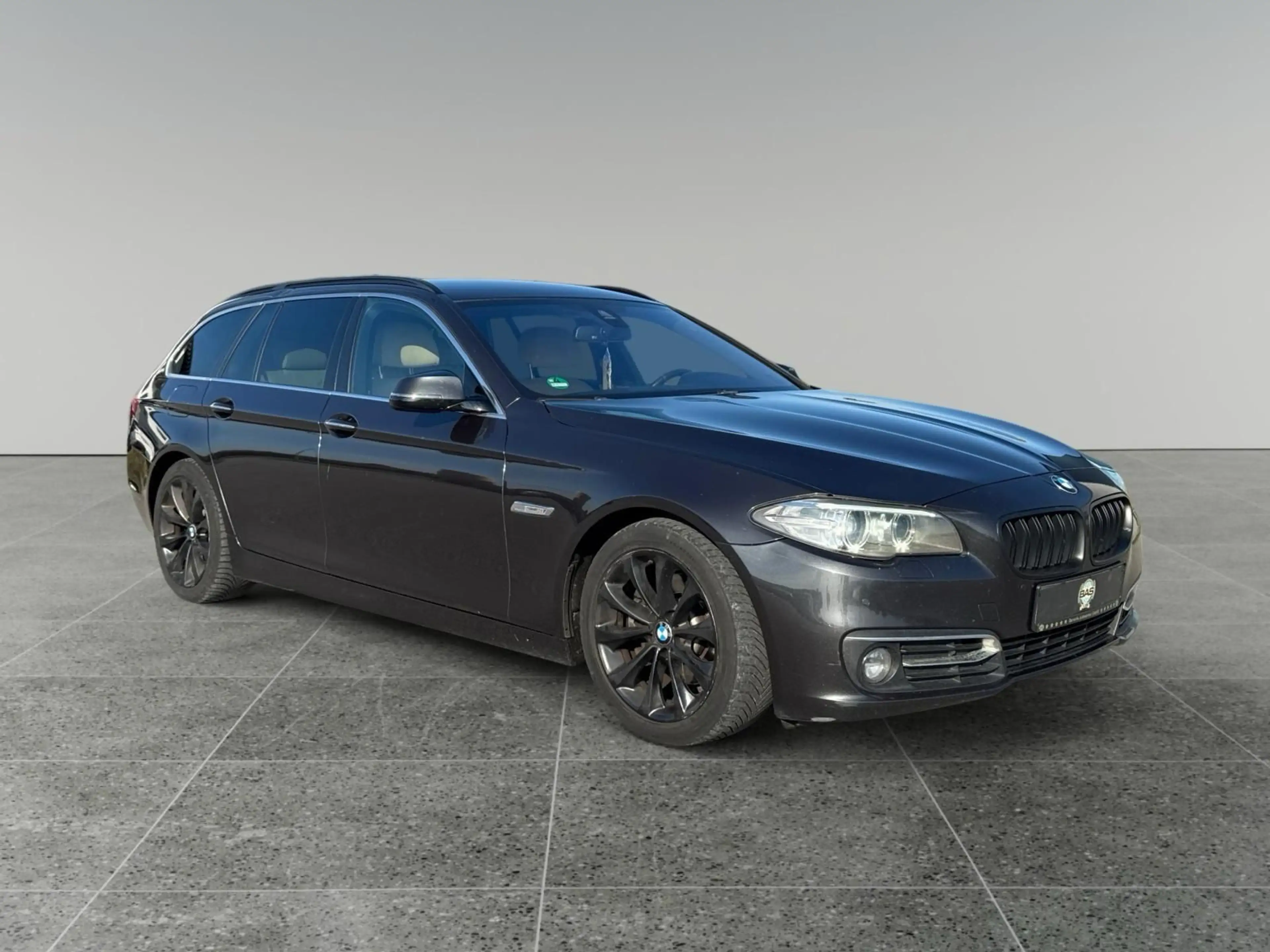 BMW 520 d Touring Luxury Leder Bi-Xen Nav Shz — photo 3