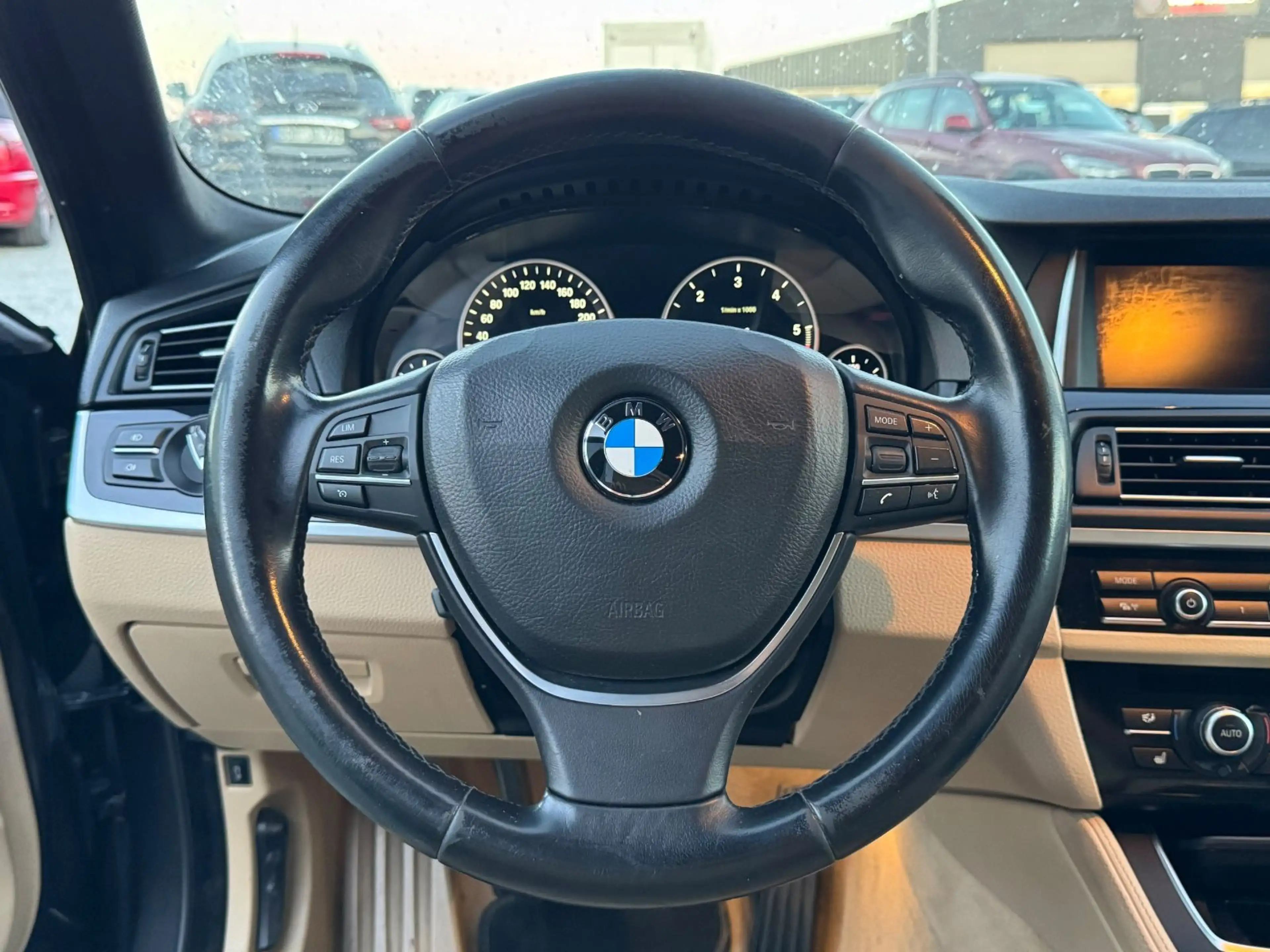 BMW 520 d Touring Luxury Leder Bi-Xen Nav Shz — photo 14