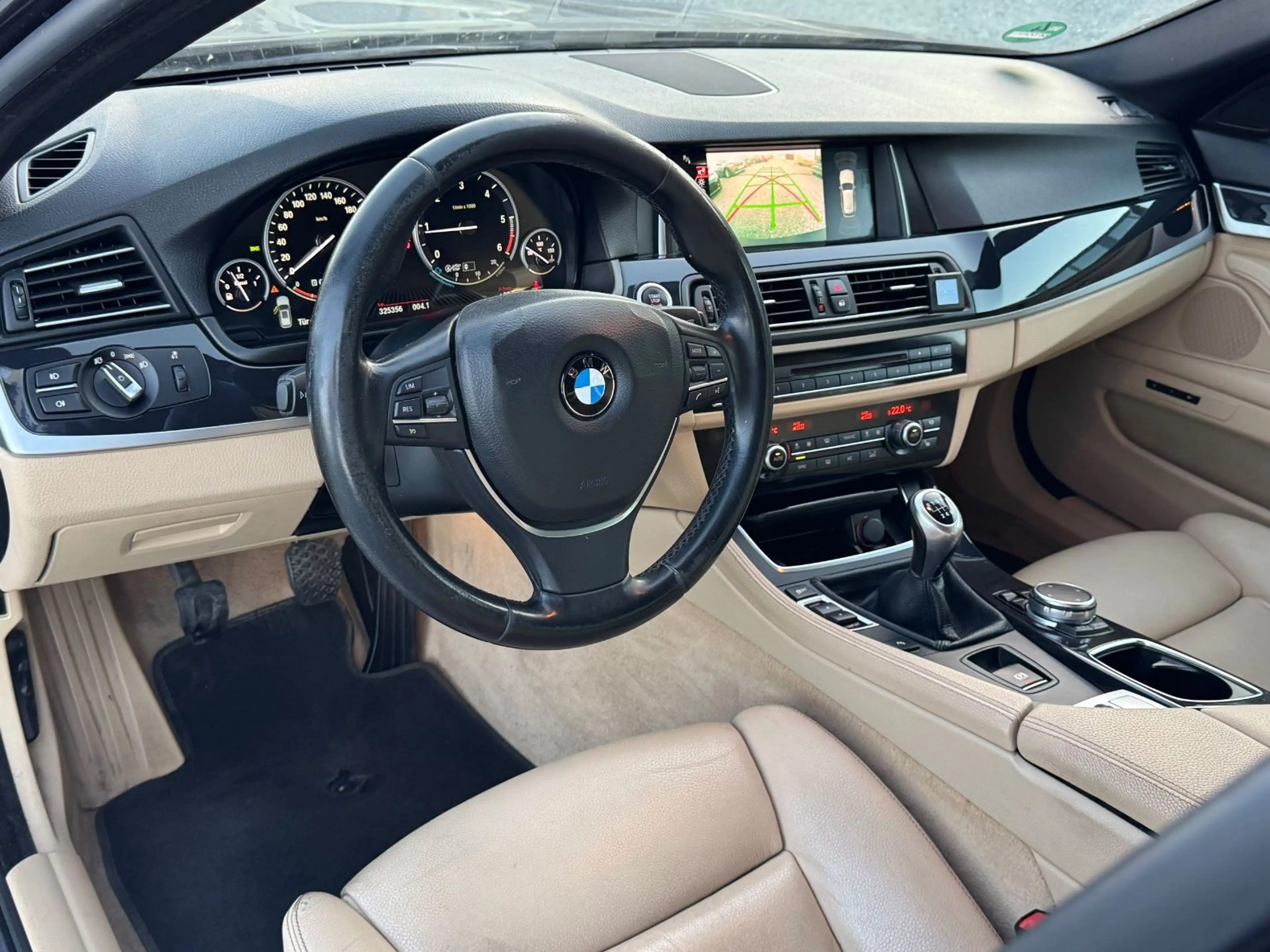 BMW 520 d Touring Luxury Leder Bi-Xen Nav Shz — photo 12