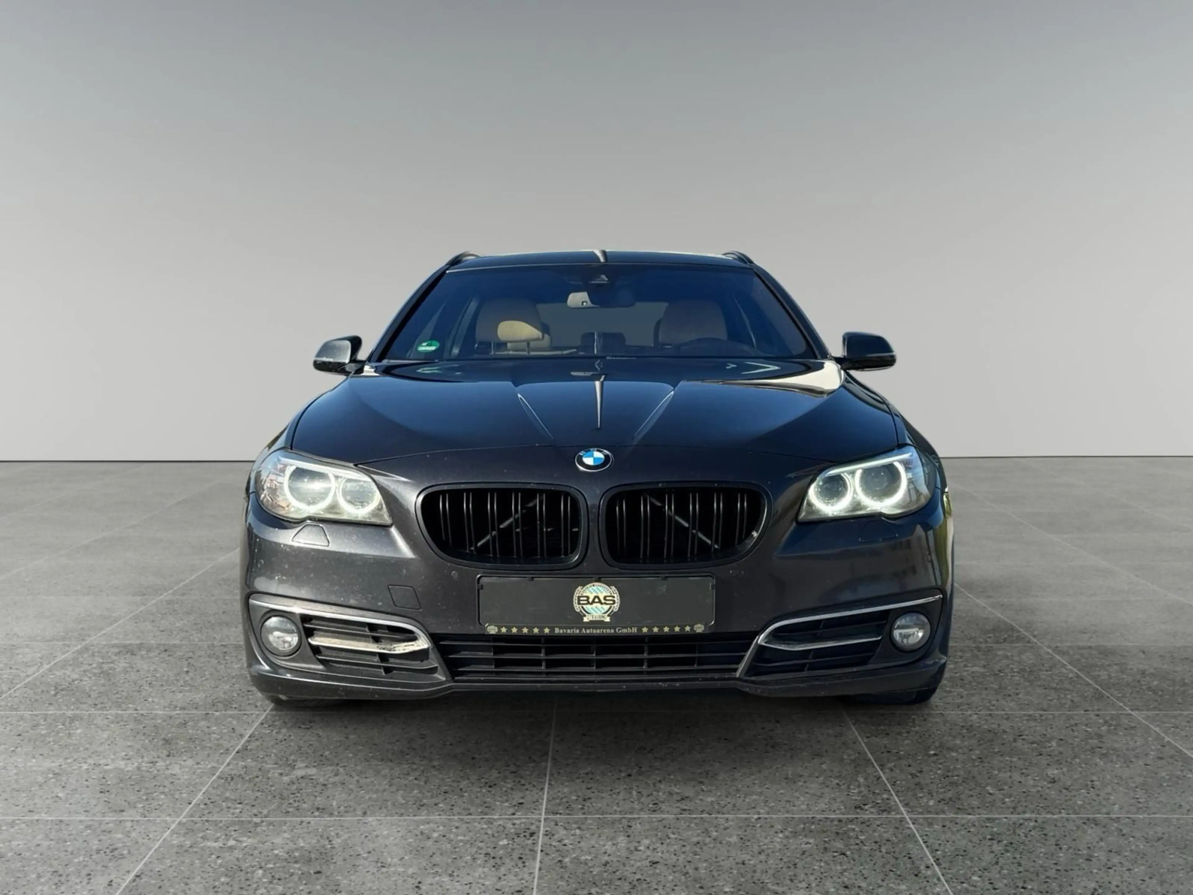 BMW 520 d Touring Luxury Leder Bi-Xen Nav Shz — photo 2