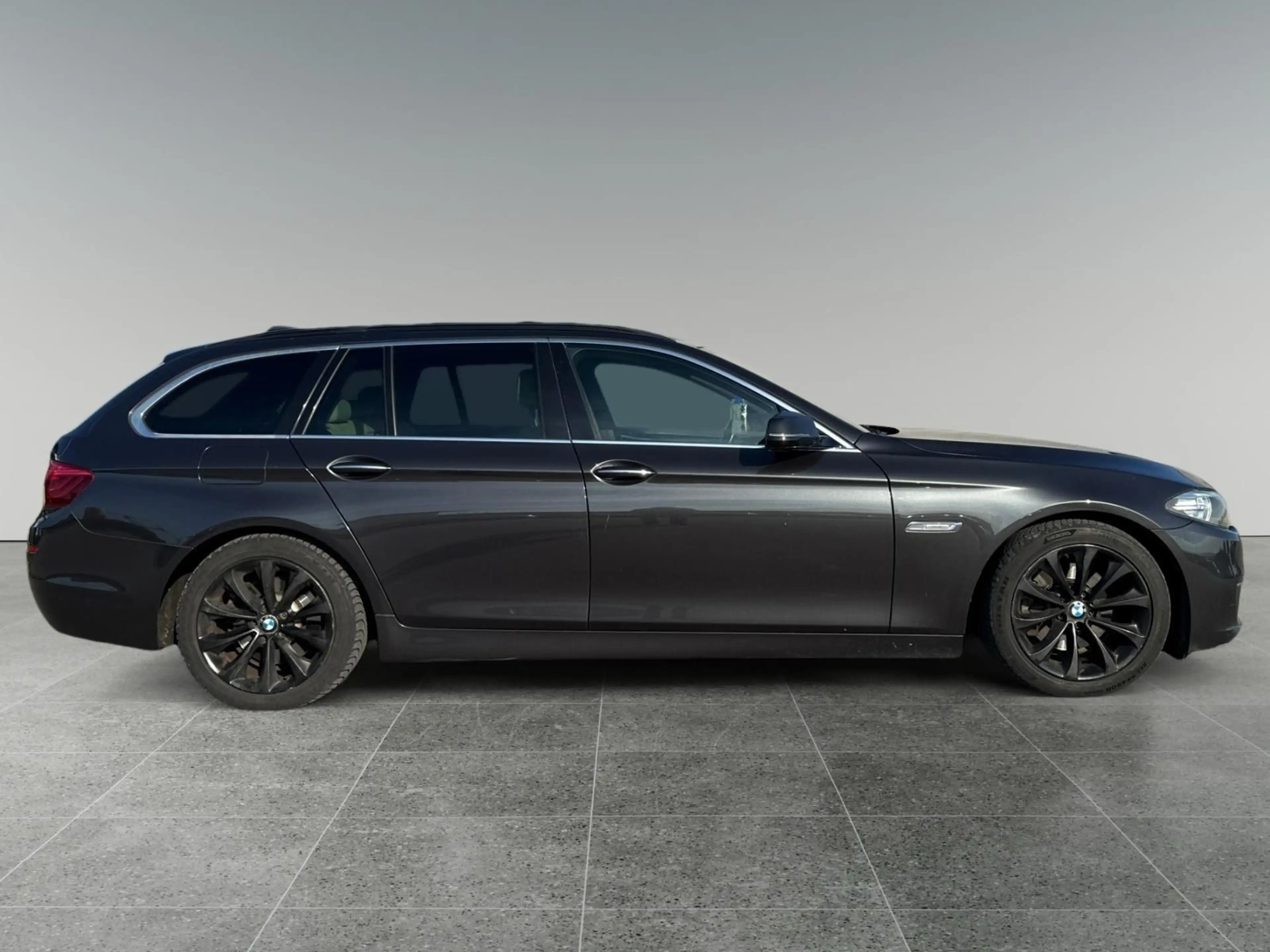 BMW 520 d Touring Luxury Leder Bi-Xen Nav Shz — photo 4