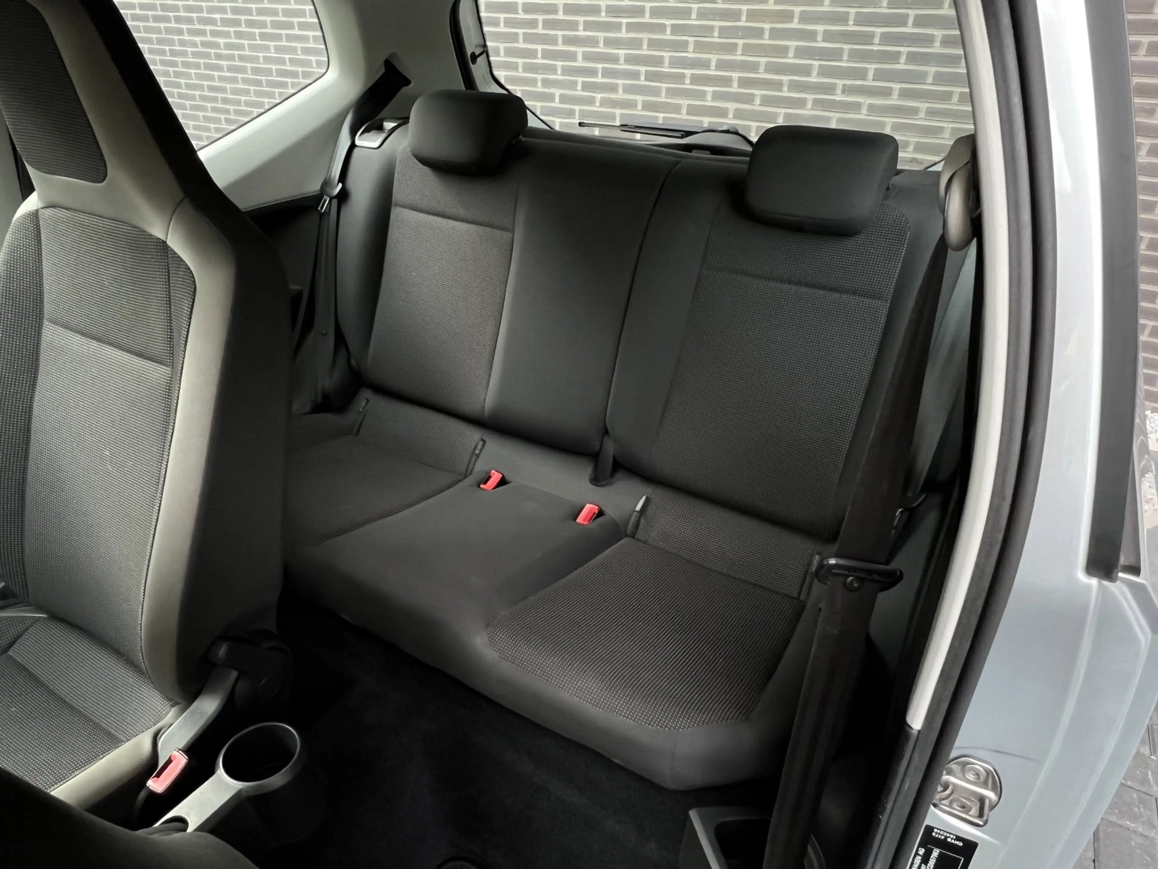 Volkswagen up! 1.0 high up! BlueMotion — photo 7