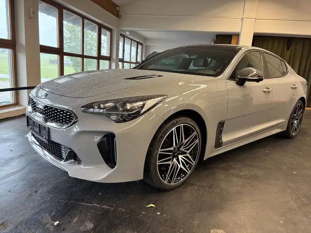 Kia Stinger GT 4WD