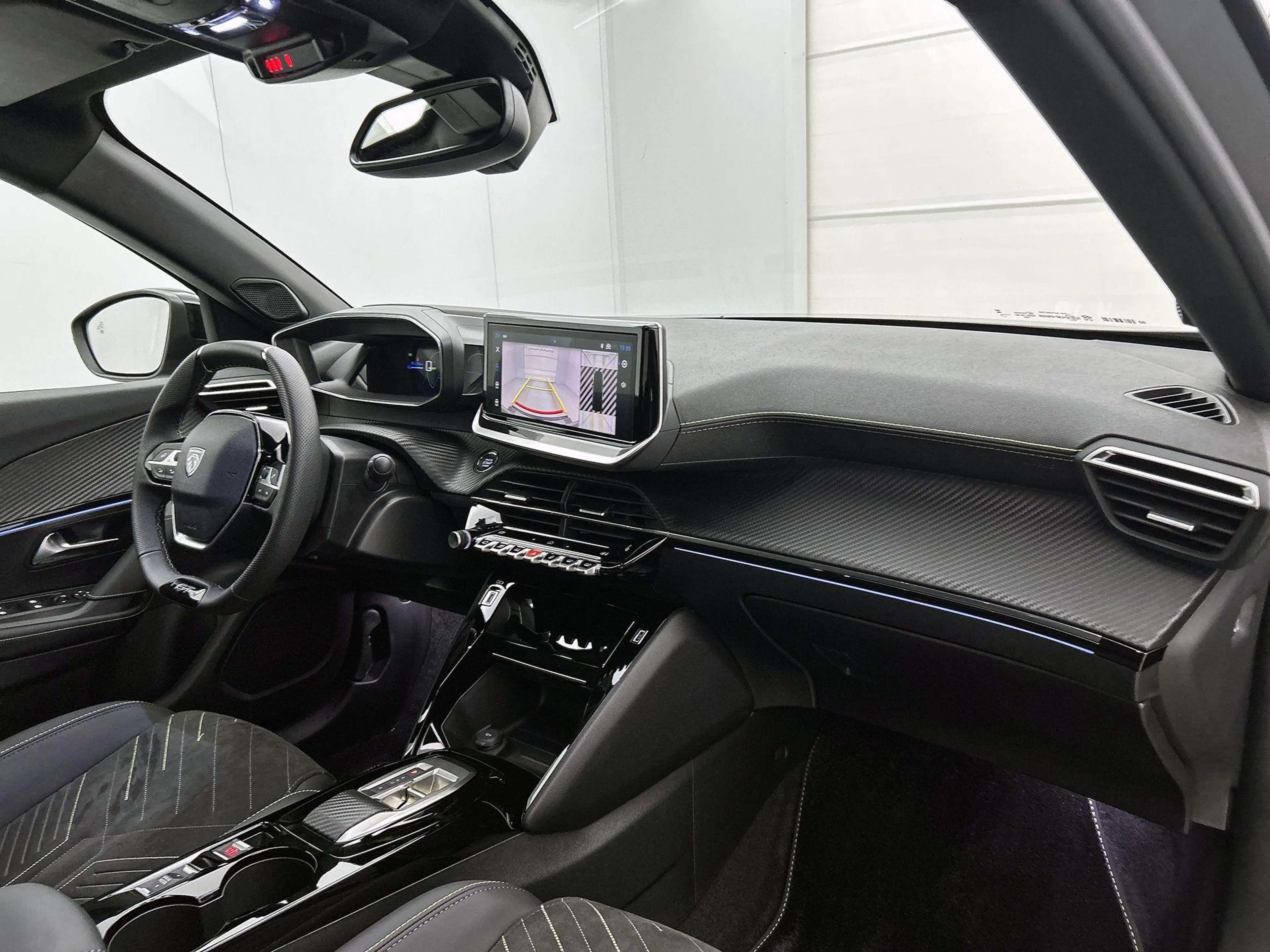 Peugeot e-2008 EV 156pk GT Avantage 54 kWh Automaat | 403km WLTP — photo 11