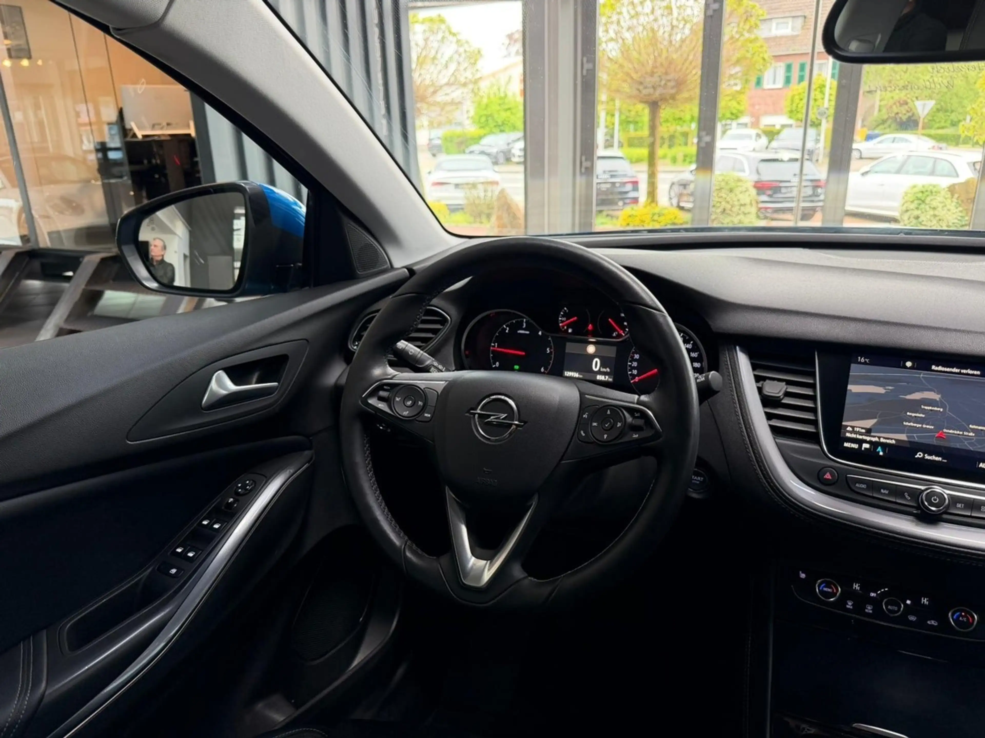 Opel Grandland X 1.6 CDTI Dynamic Bi-LED Navi 360Cam — photo 12