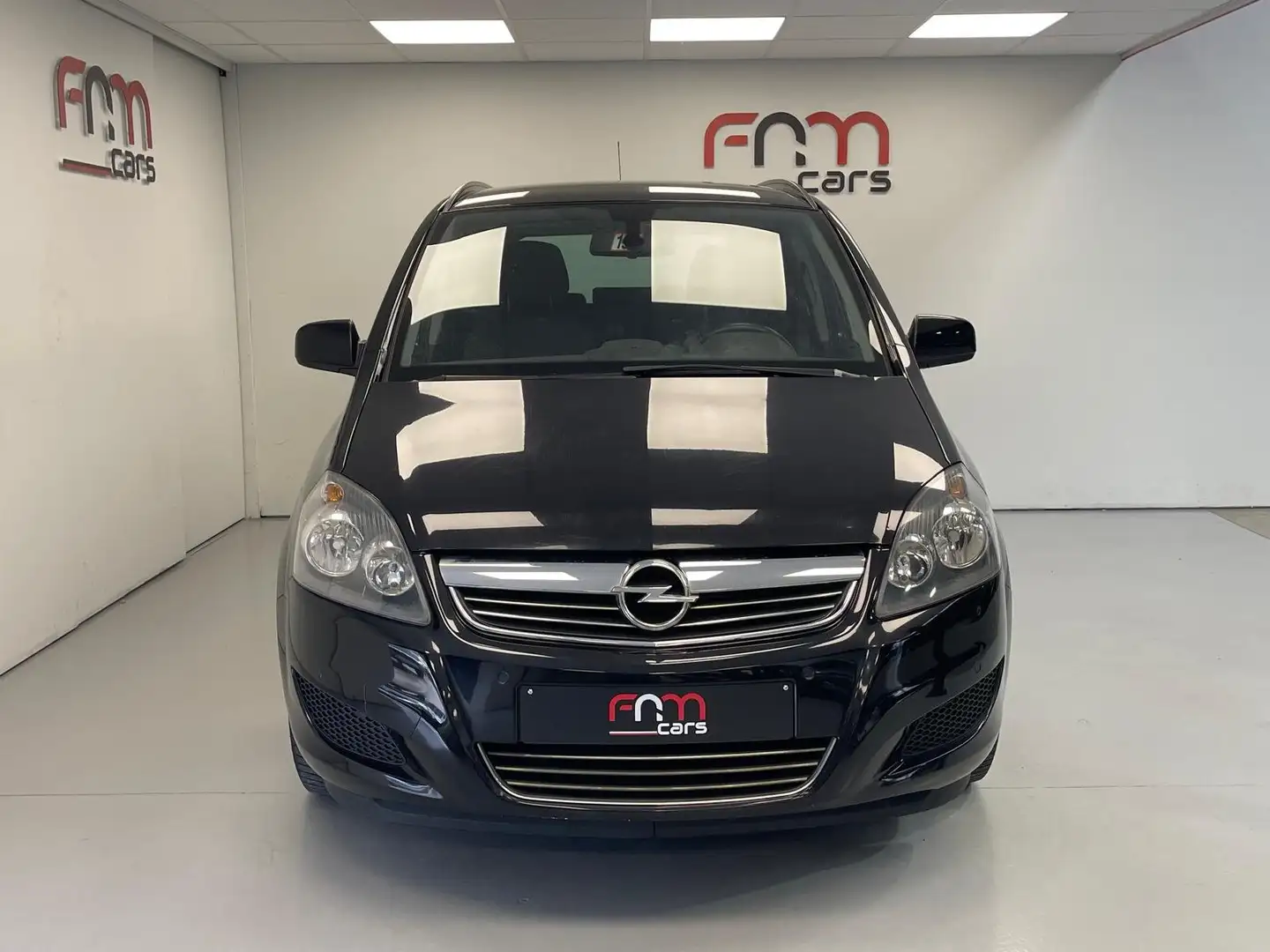 Opel Zafira 1.6i benzine bwj2011 7zit Trekaah pdc Garantie Noir - 2